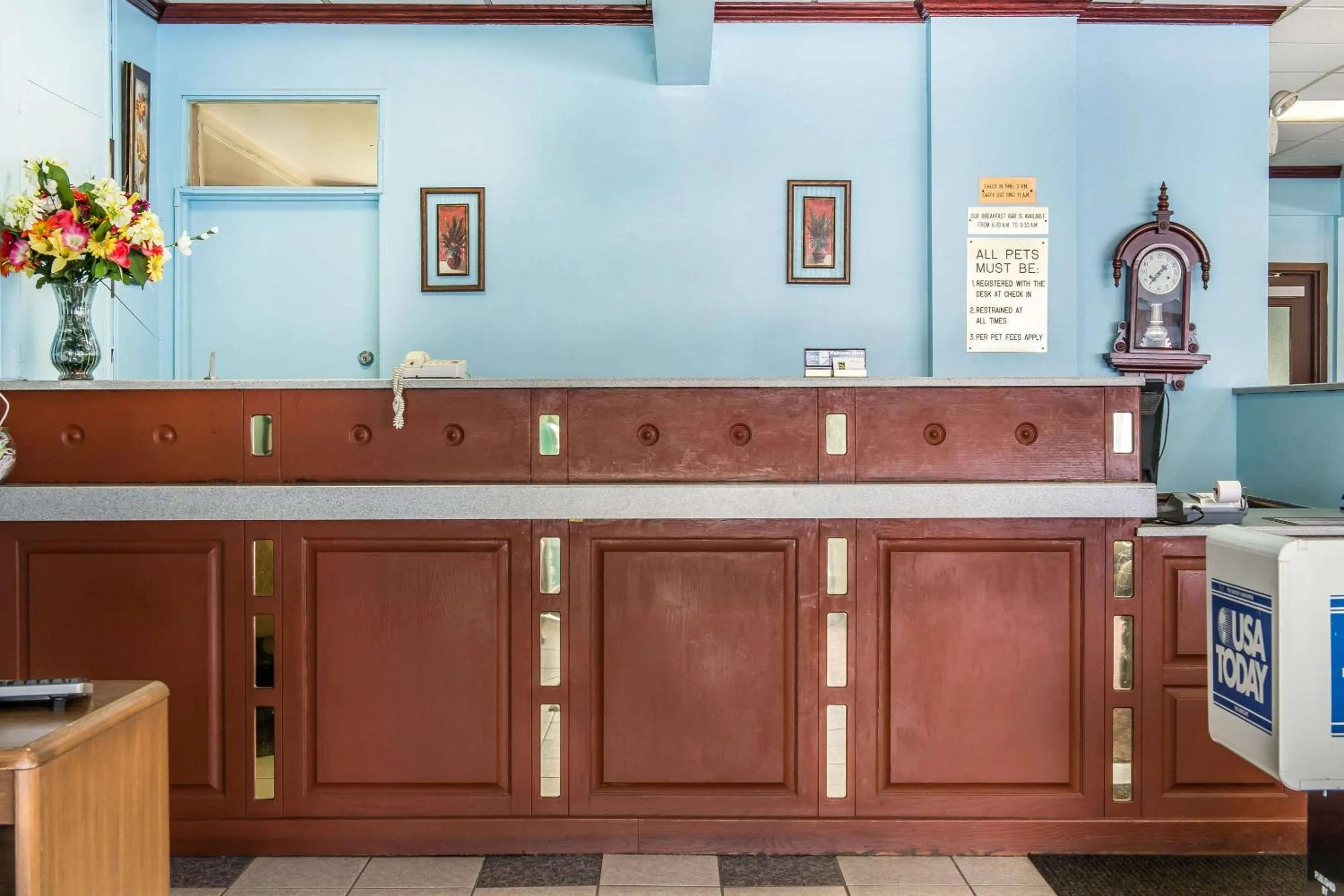 Lobby or reception, Bathroom in Rodeway Inn Brookville
