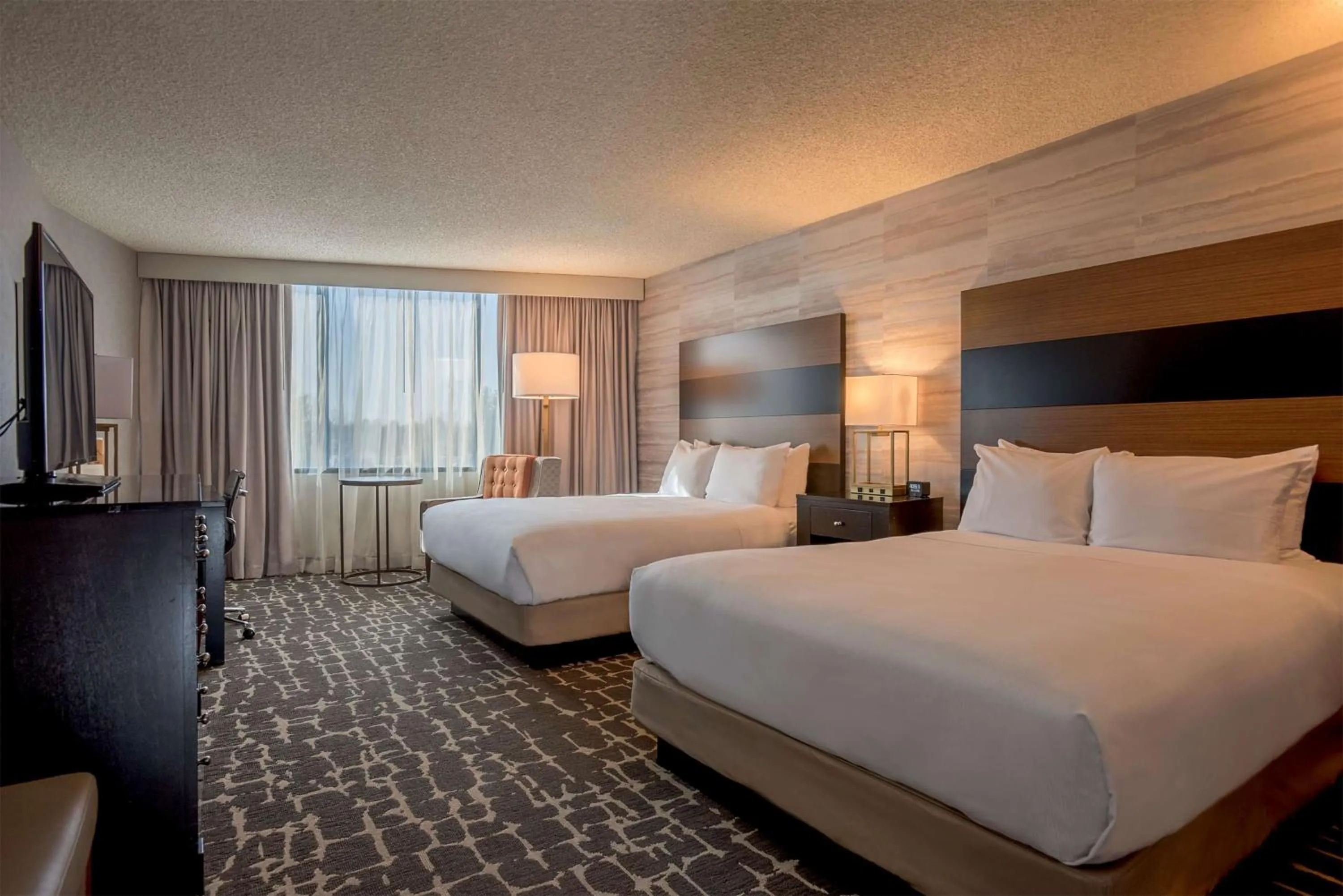 Bedroom, Bed in DoubleTree by Hilton Hotel Denver - Aurora