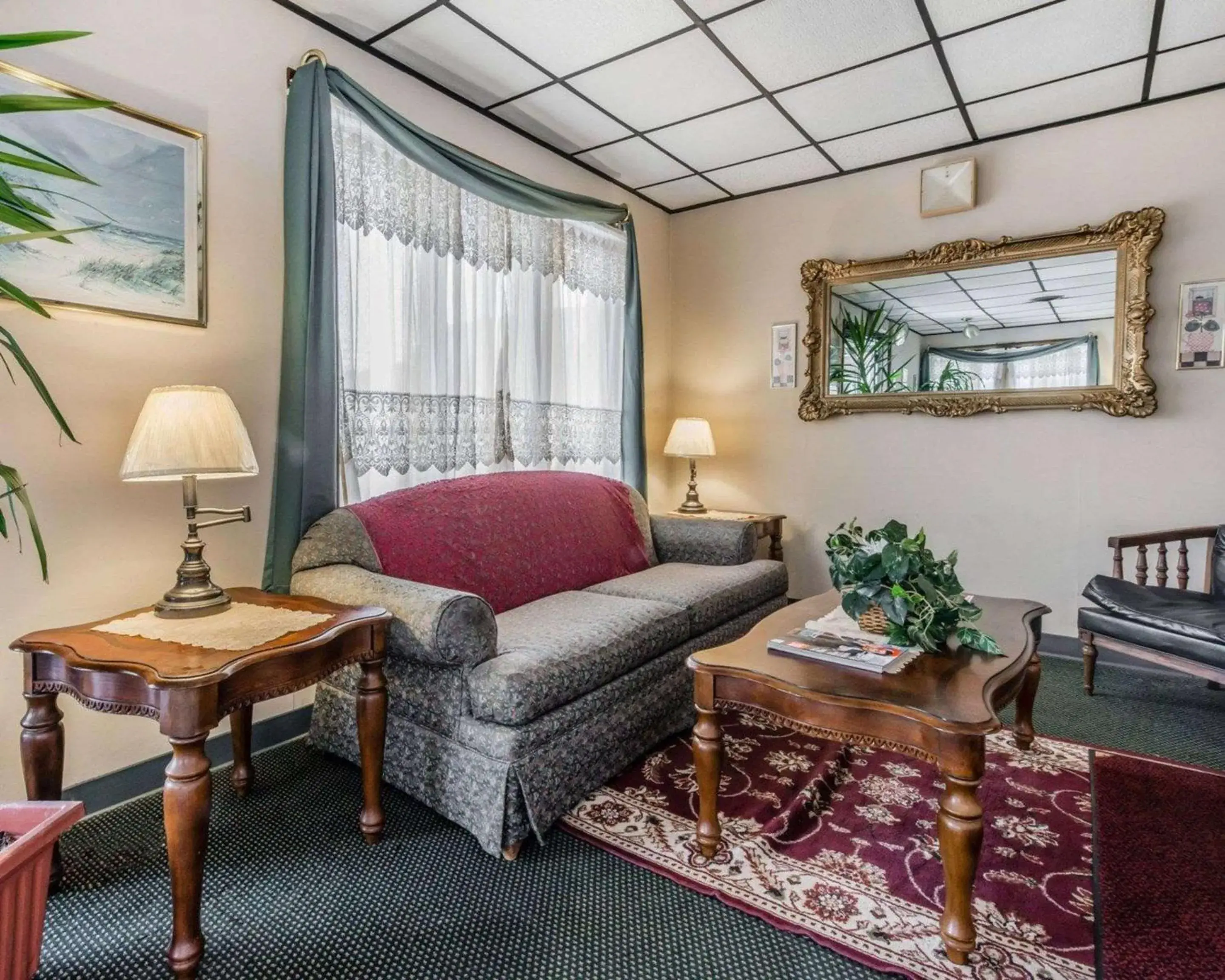 Lobby or reception, Seating Area in Econo Lodge Altoona I-99 Lobby or reception, Seating Area in Econo Lodge Altoona I-99