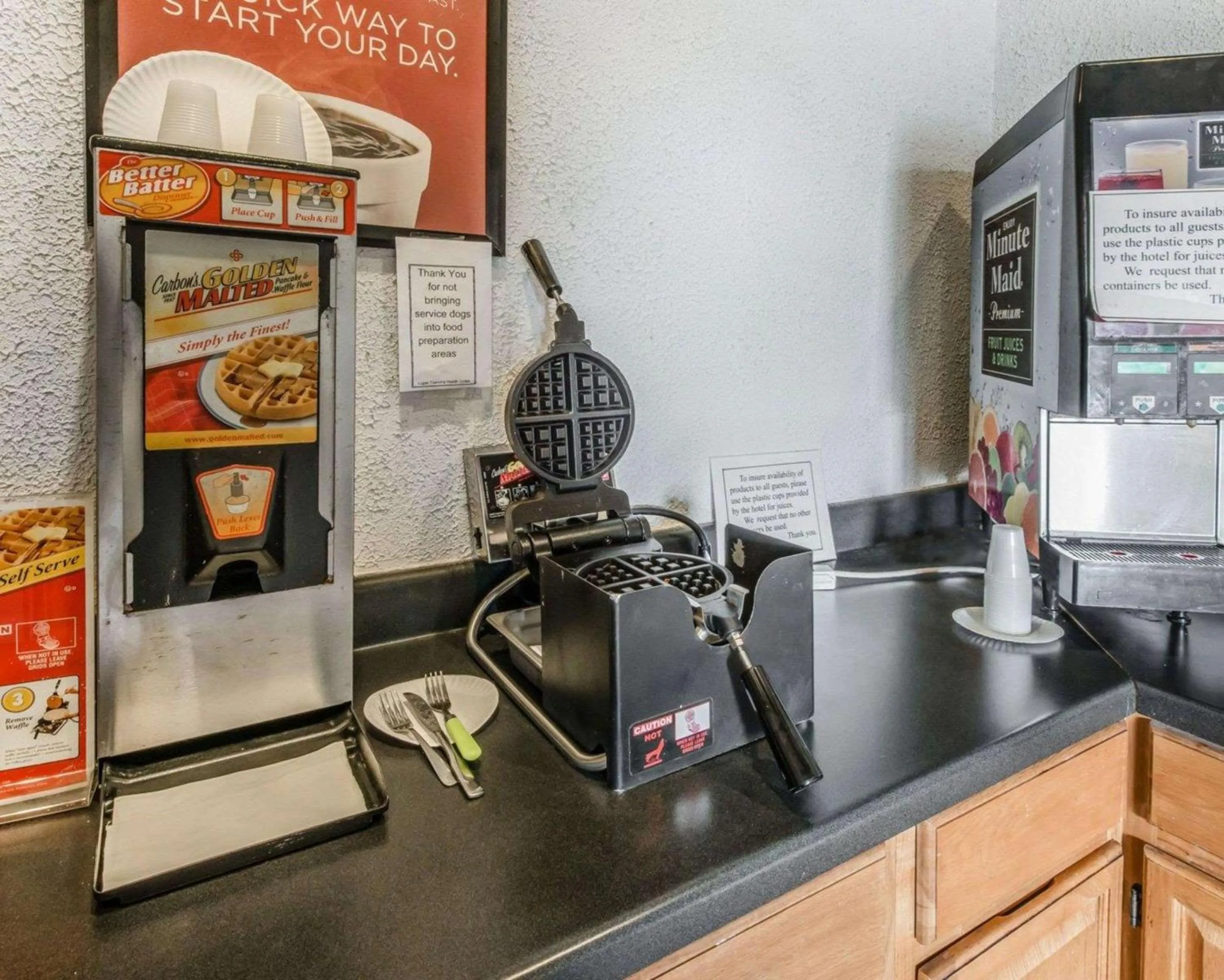 Restaurant/places to eat, Kitchen/Kitchenette in Econo Lodge Altoona I-99