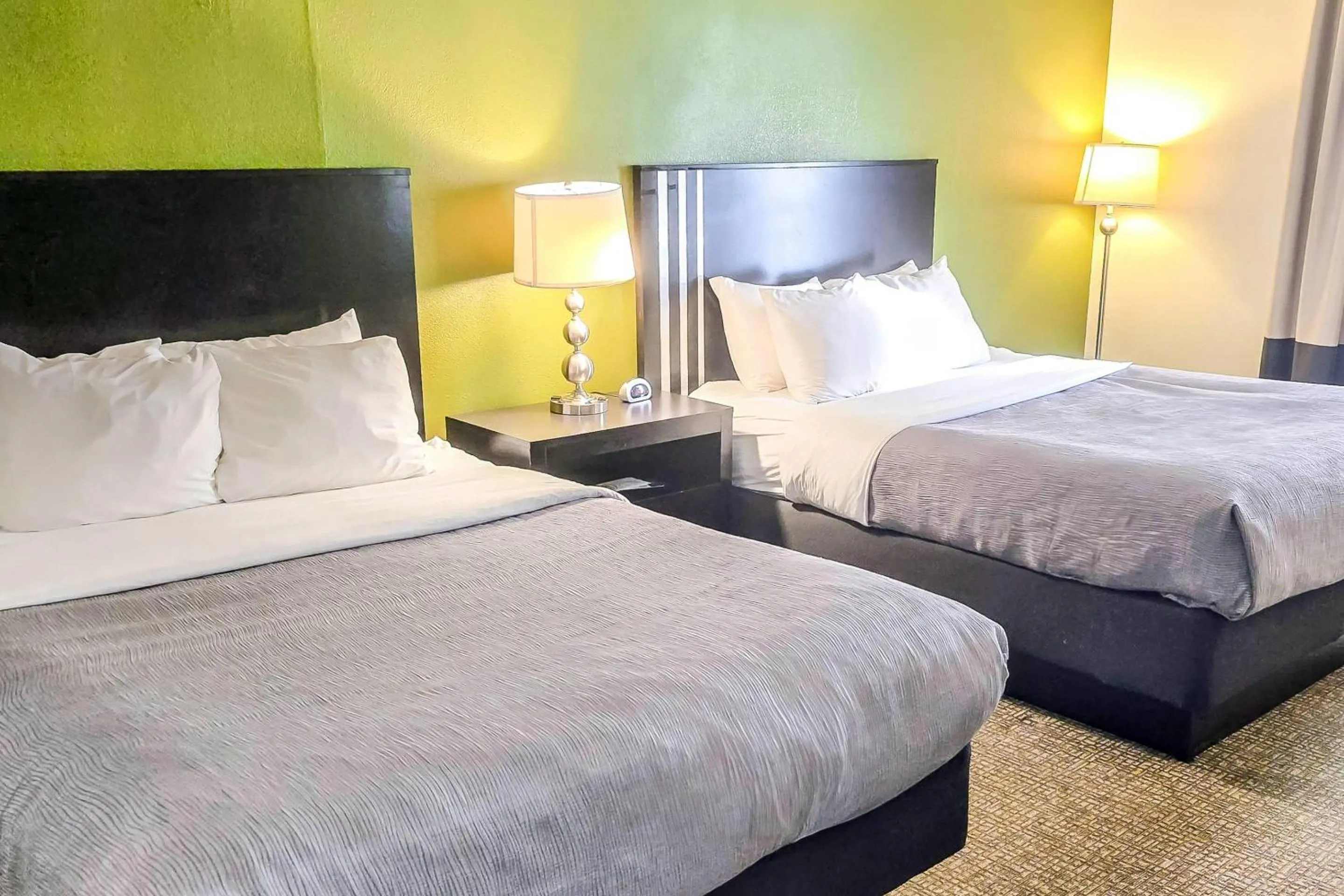 Bedroom, Bed in Quality Inn Selinsgrove