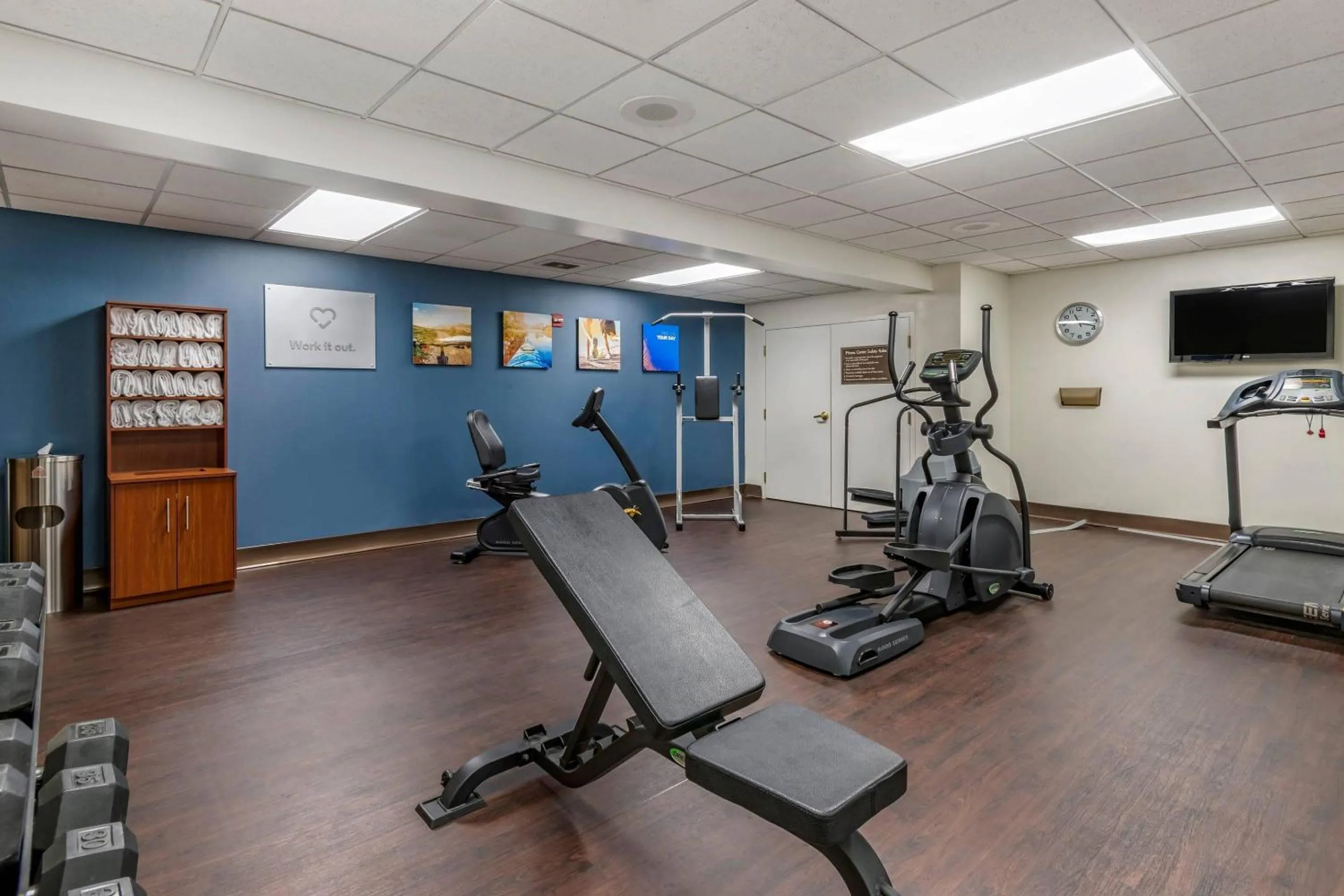 Fitness centre/facilities in Comfort Suites Downtown Carlisle