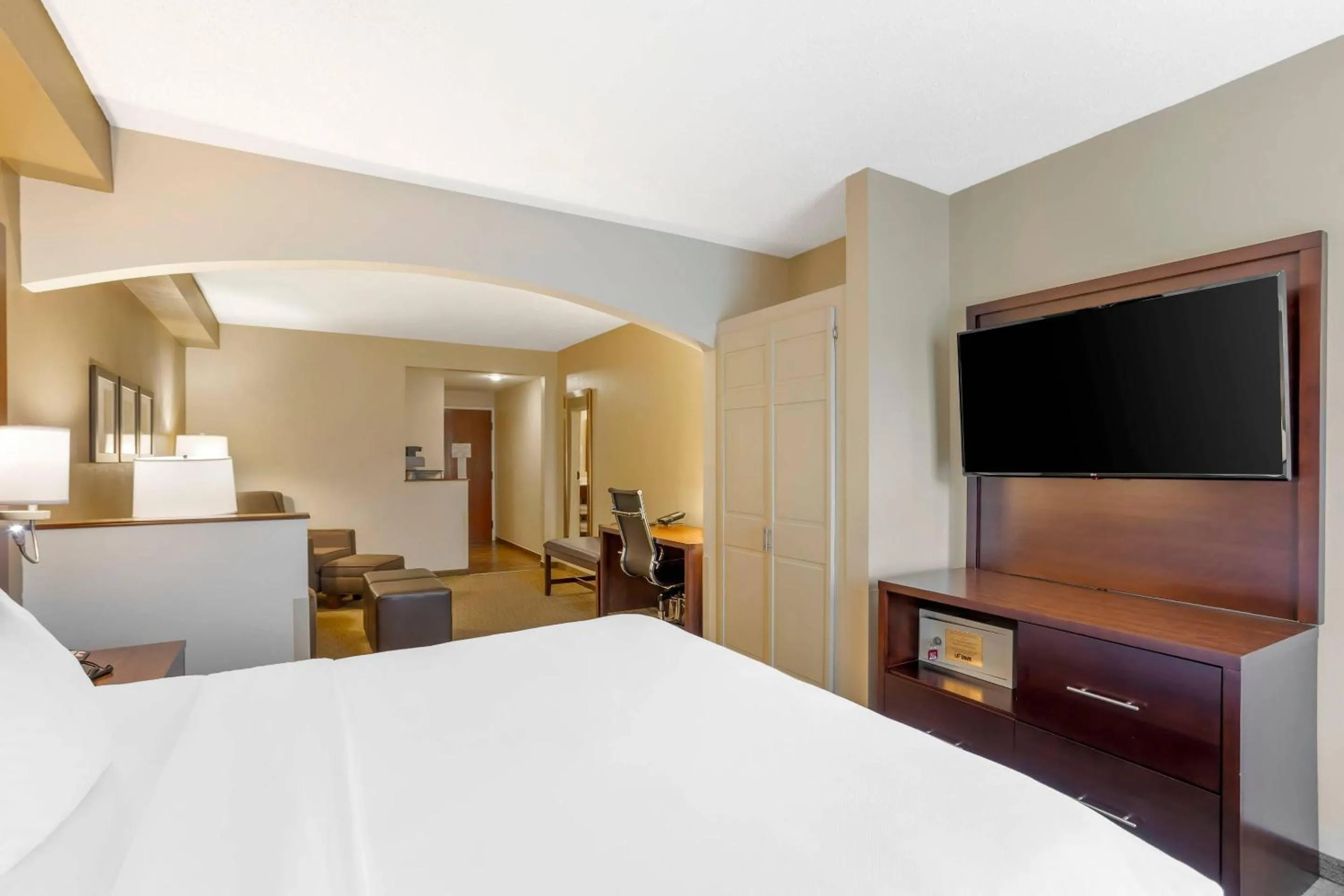 Bedroom, Bed in Comfort Suites State College near Penn State - Steps Away from PSU!