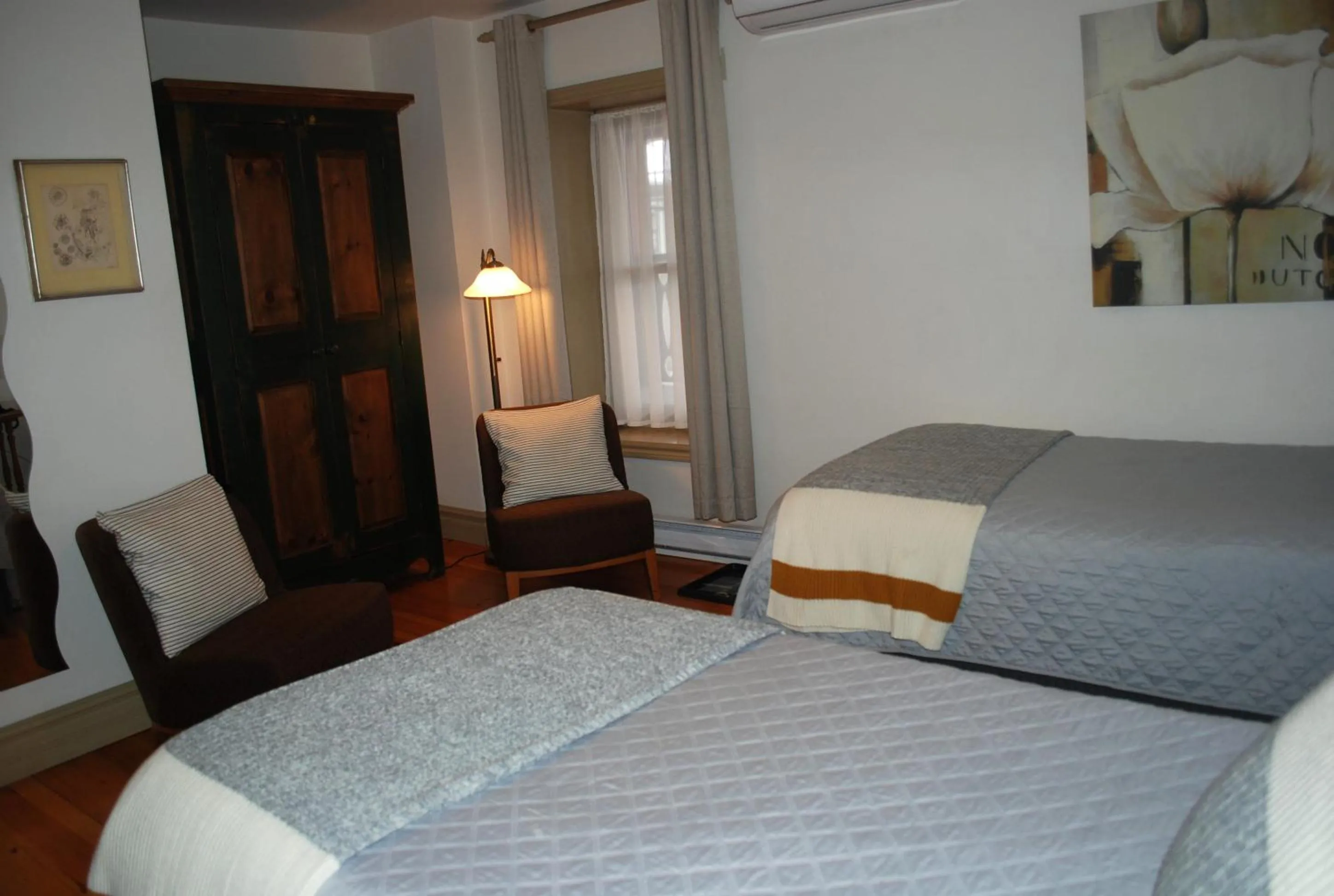 Bed in AUBERGE Knowlton
