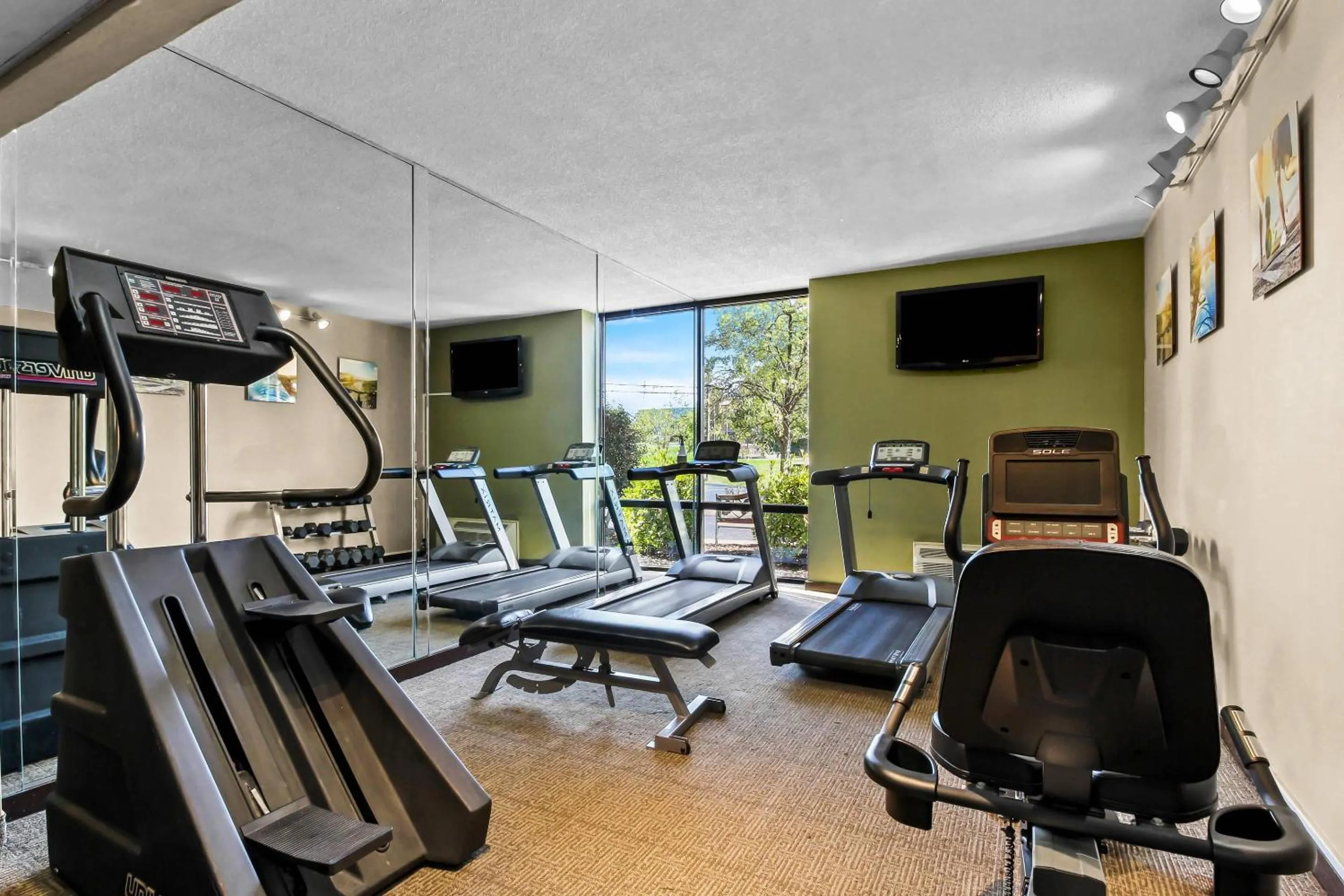 Fitness centre/facilities in Comfort Inn Cranberry Twp