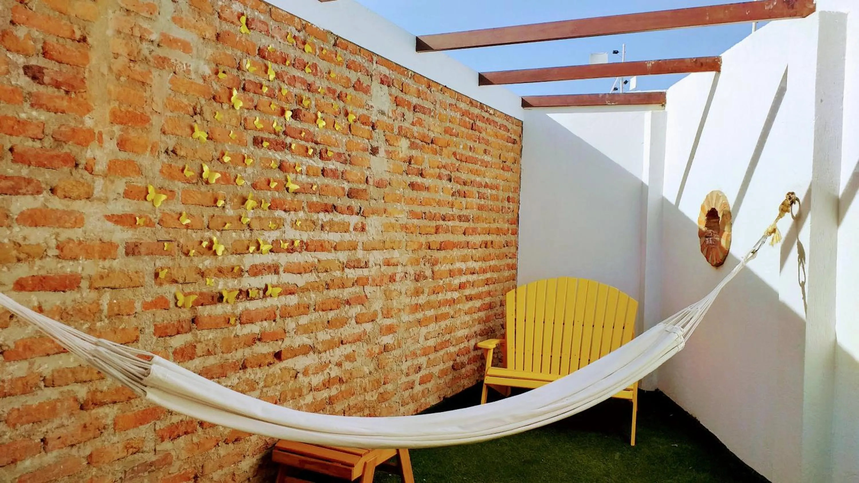 Patio in Akuamarina Hotel