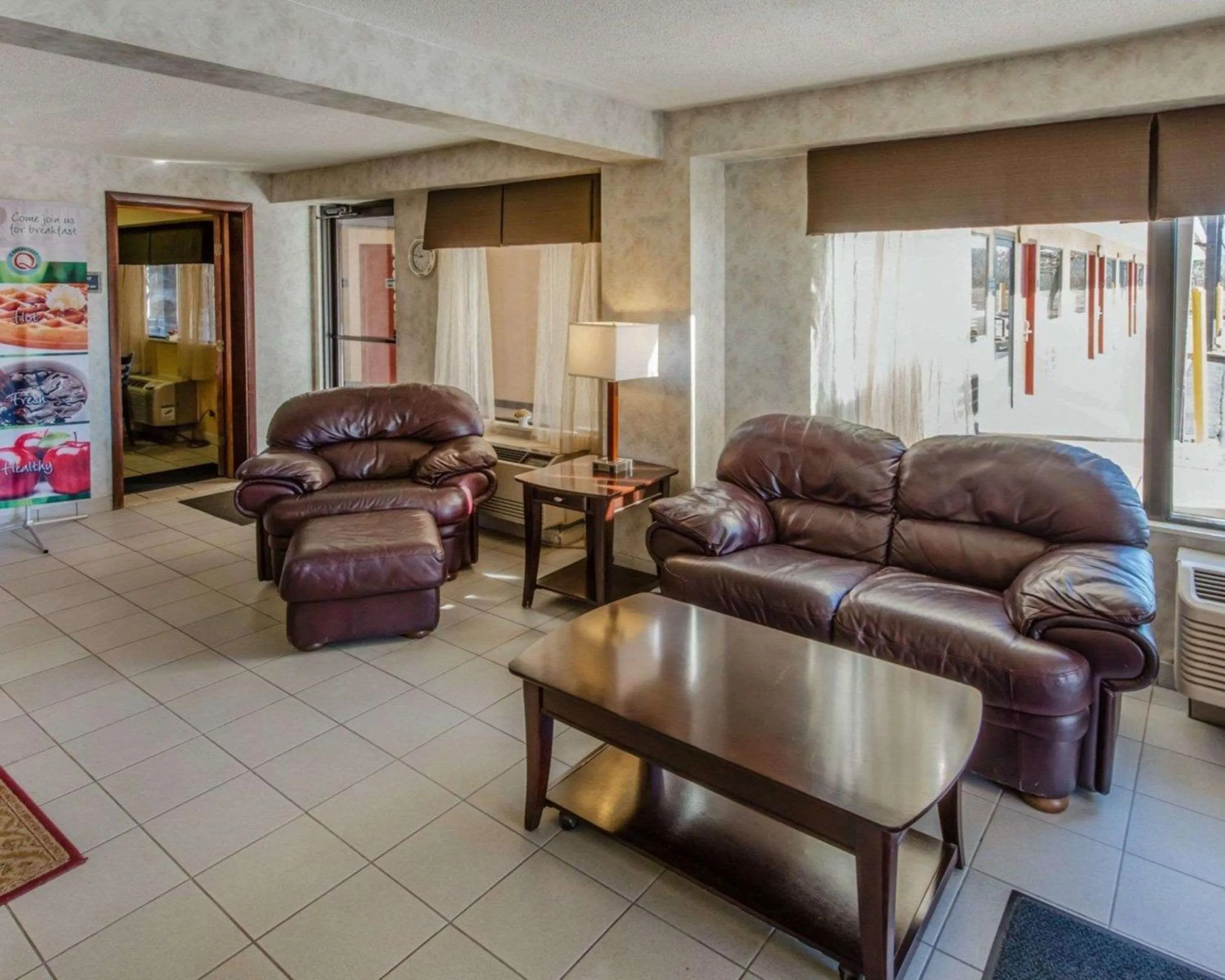 Lobby or reception, Seating Area in Quality Inn Barkeyville