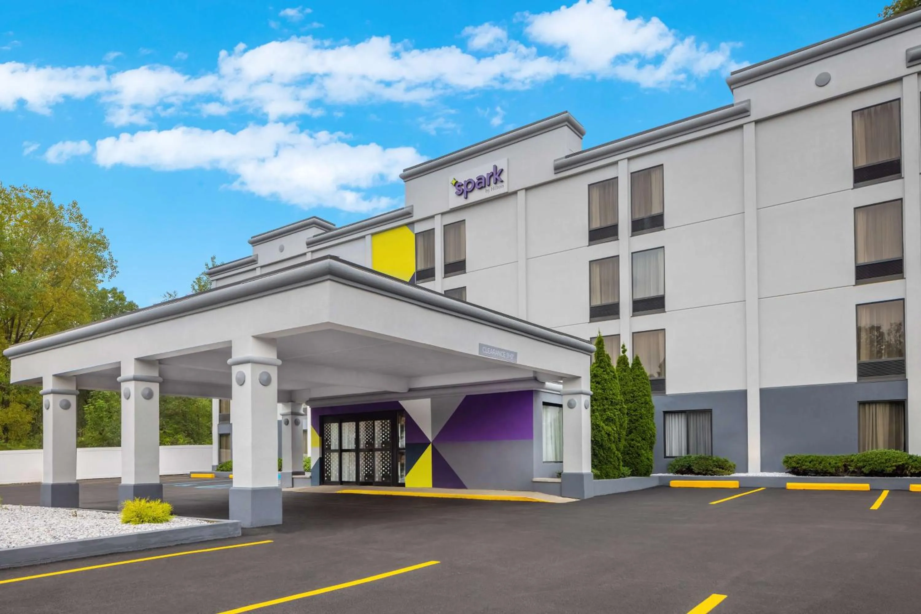 Property building in Spark by Hilton Clarks Summit