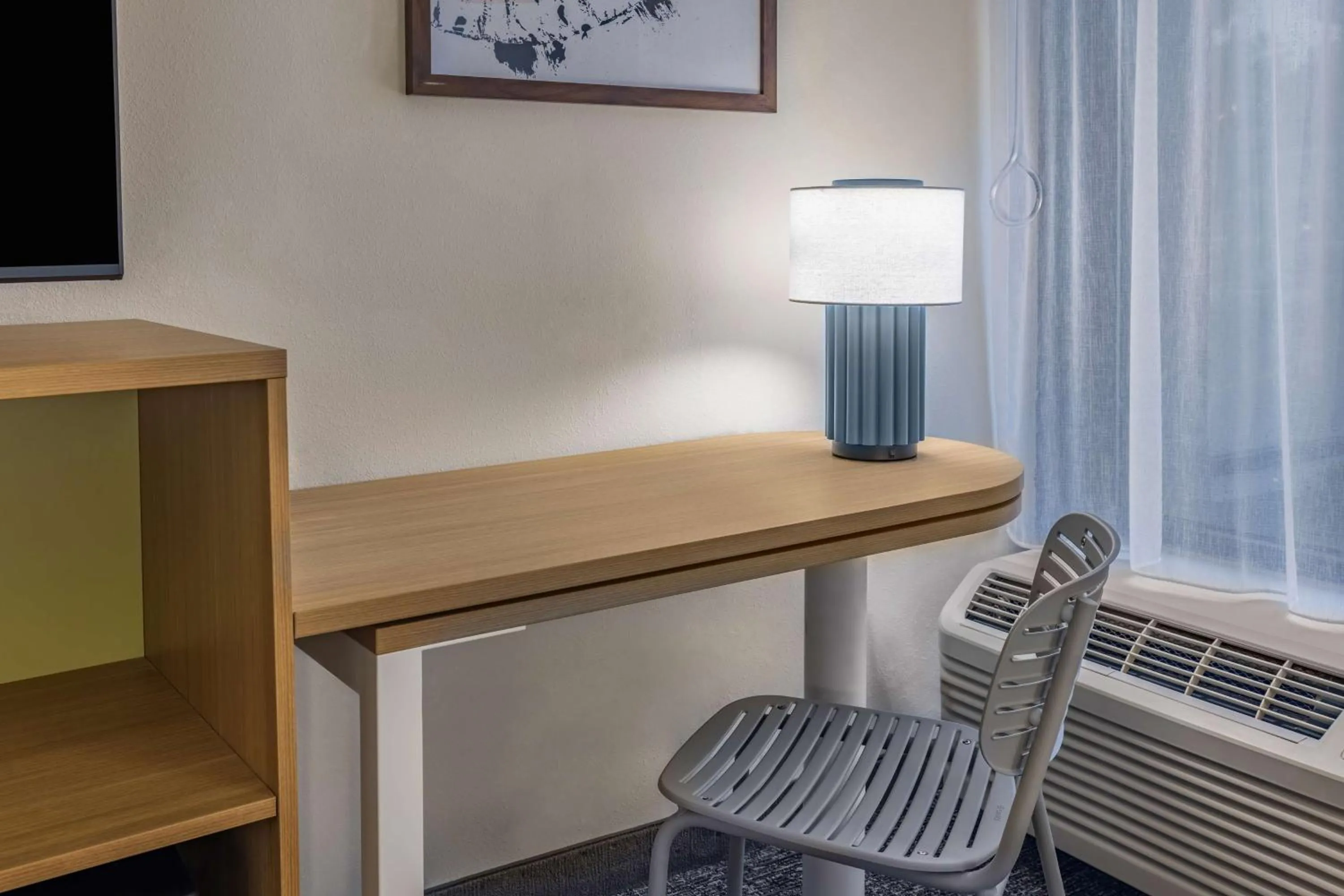 Bedroom in Spark by Hilton Clarks Summit