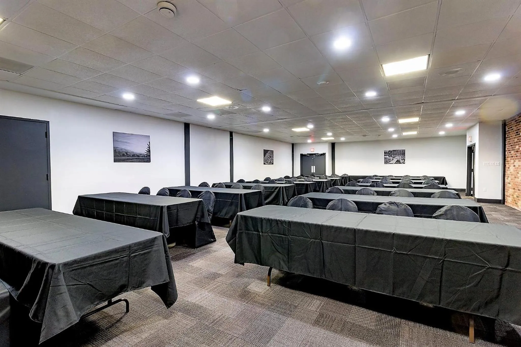 Meeting/conference room in Motel 6-Clarion, PA