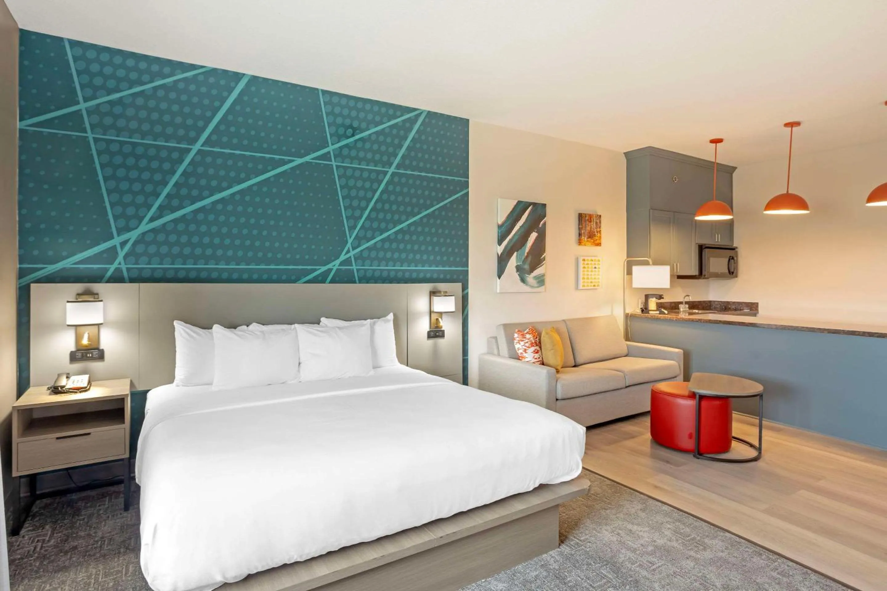 Bedroom, Bed in Comfort Suites Bloomsburg