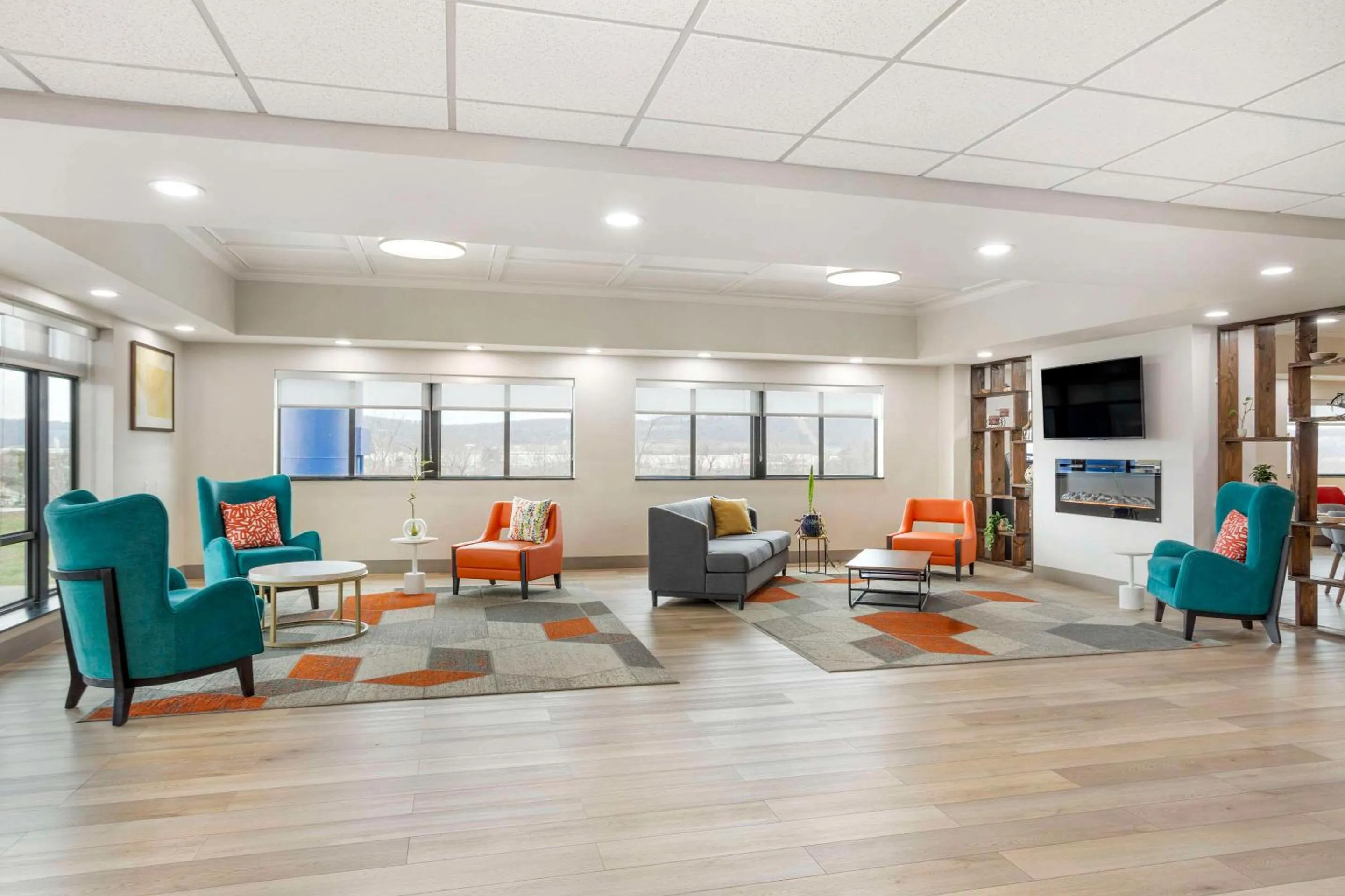 Lobby or reception in Comfort Suites Bloomsburg