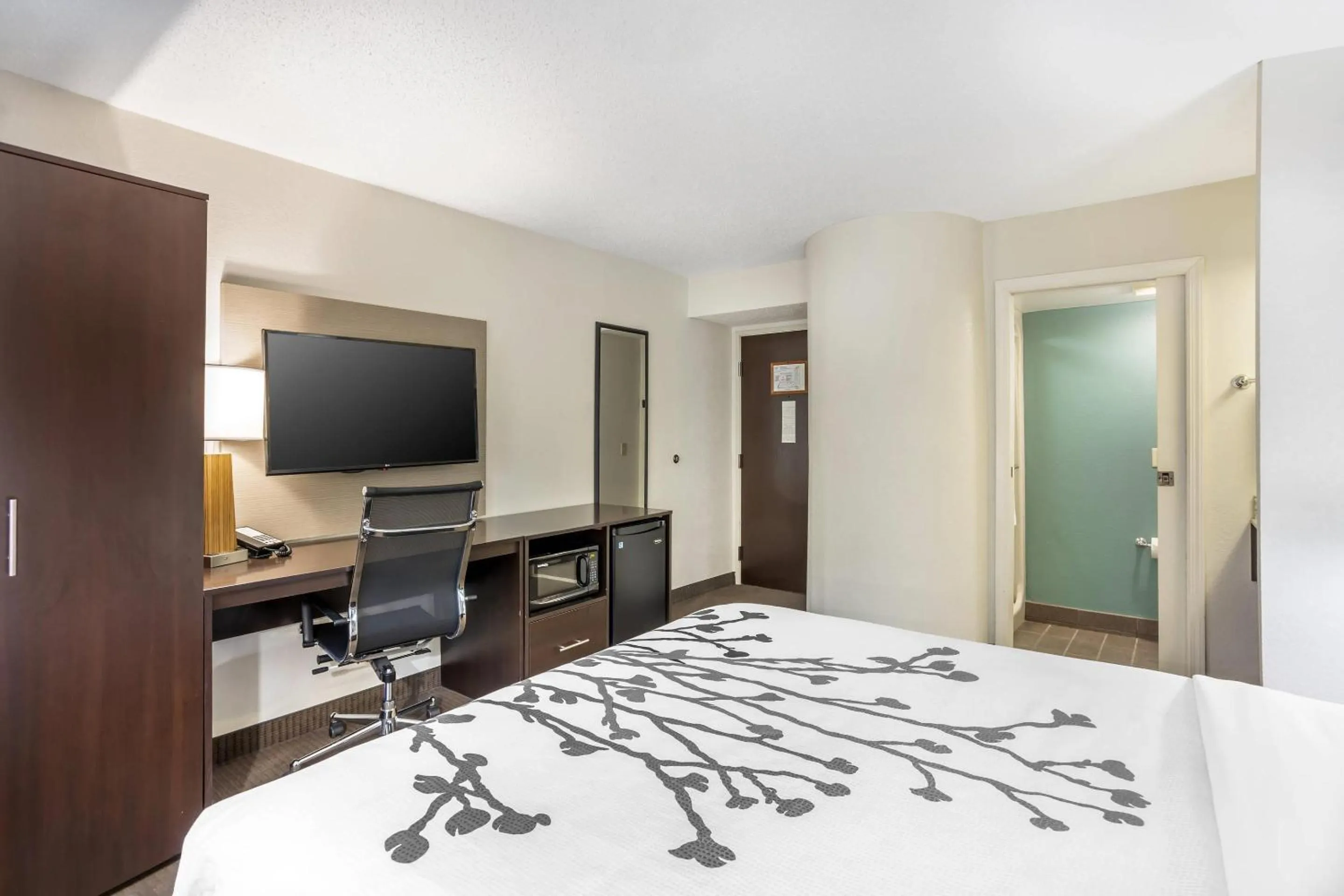 Bedroom, Bed in Sleep Inn State College near Penn State - Less than 1 Mile to PSU!