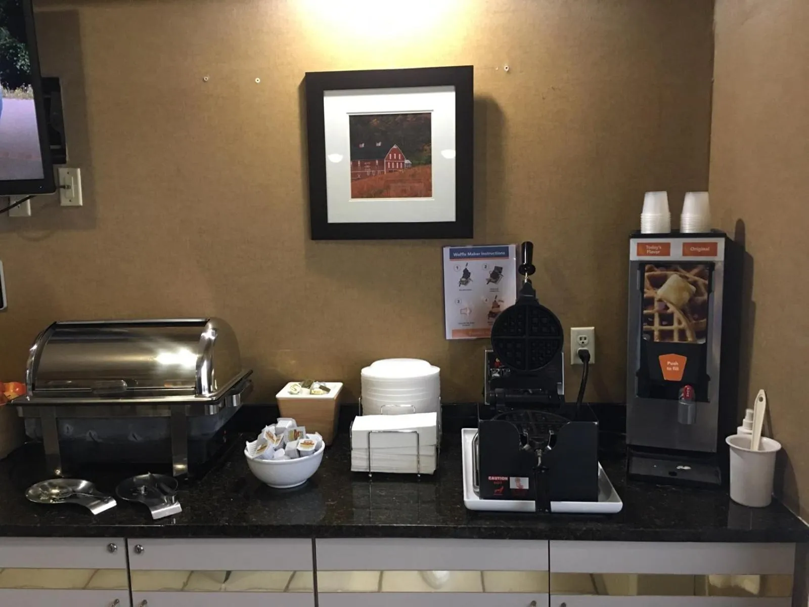 Breakfast in Wingate by Wyndham Pittsburgh New Stanton