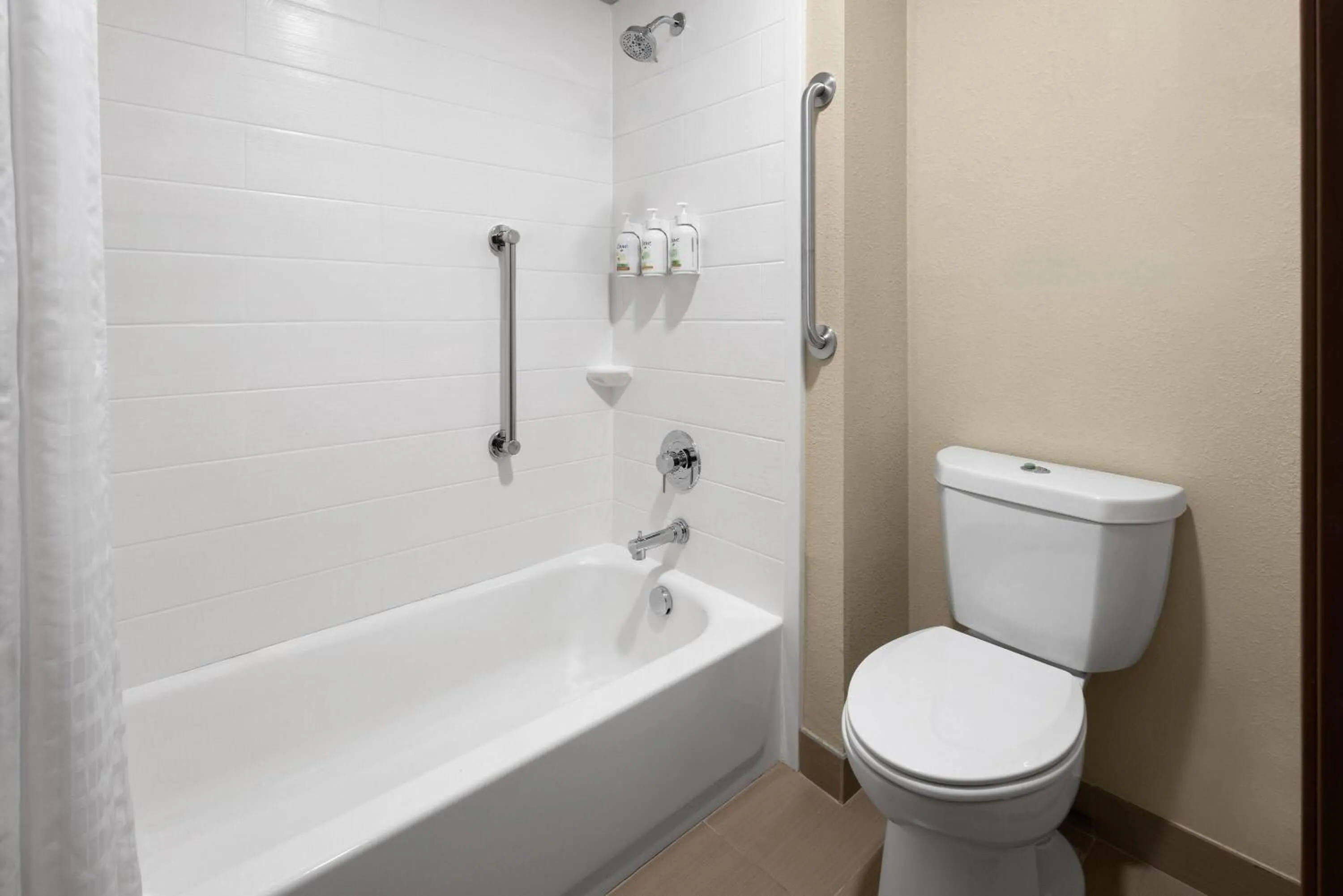 Bathroom in Wingate by Wyndham Grove City