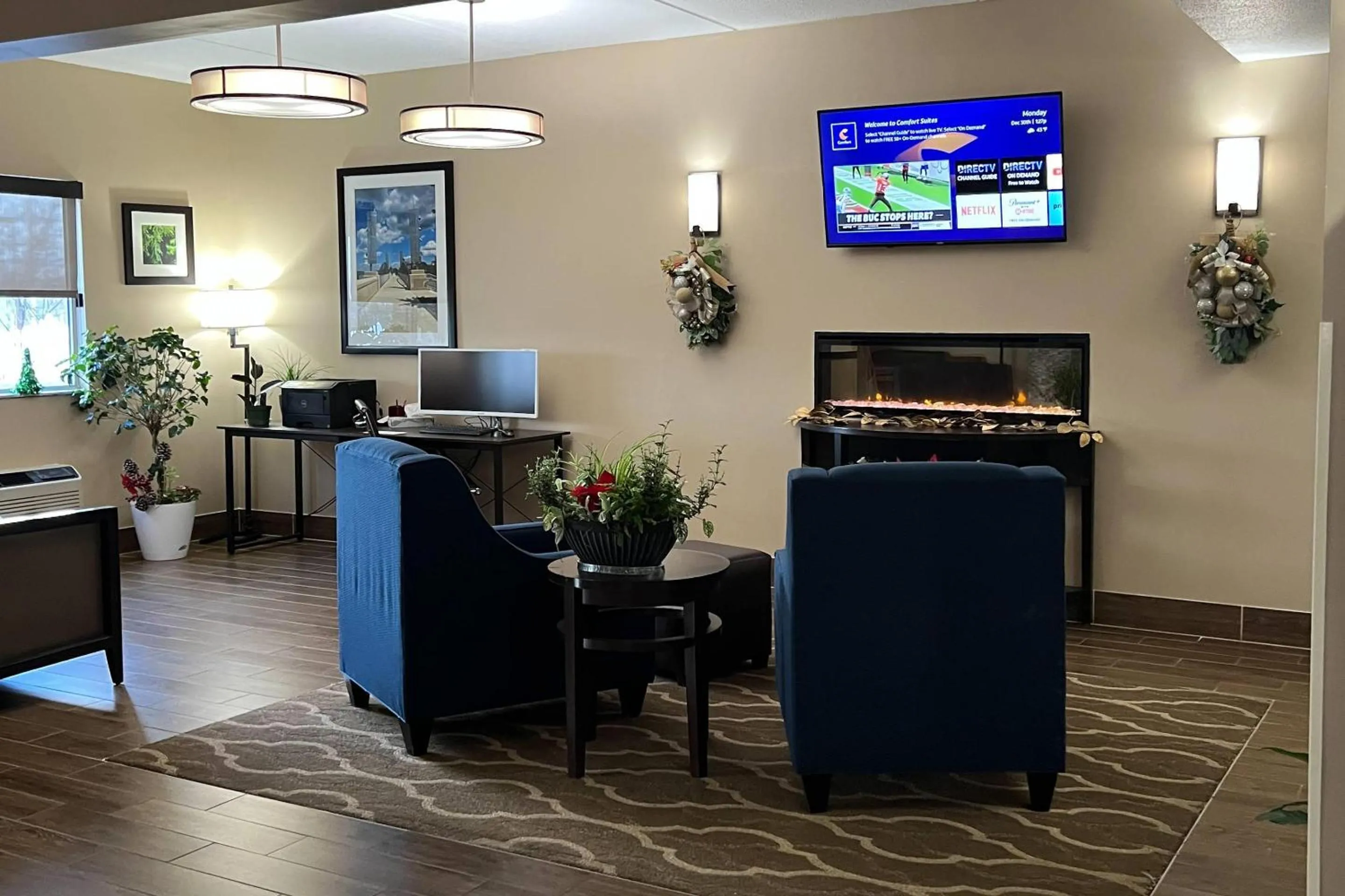 Lobby or reception in Comfort Inn & Suites Wilkes Barre - Arena