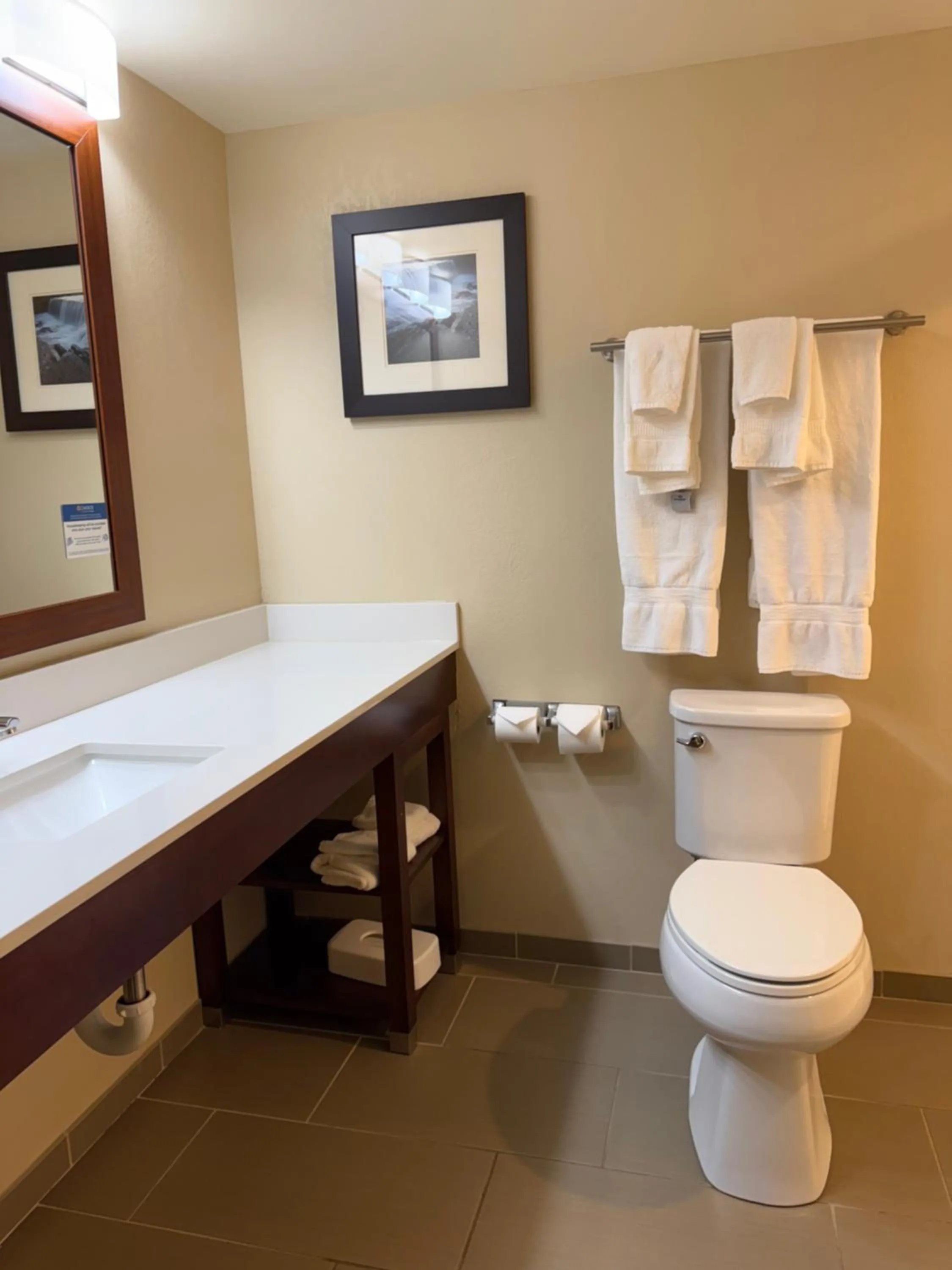 Comfort Inn & Suites Wilkes Barre - Arena