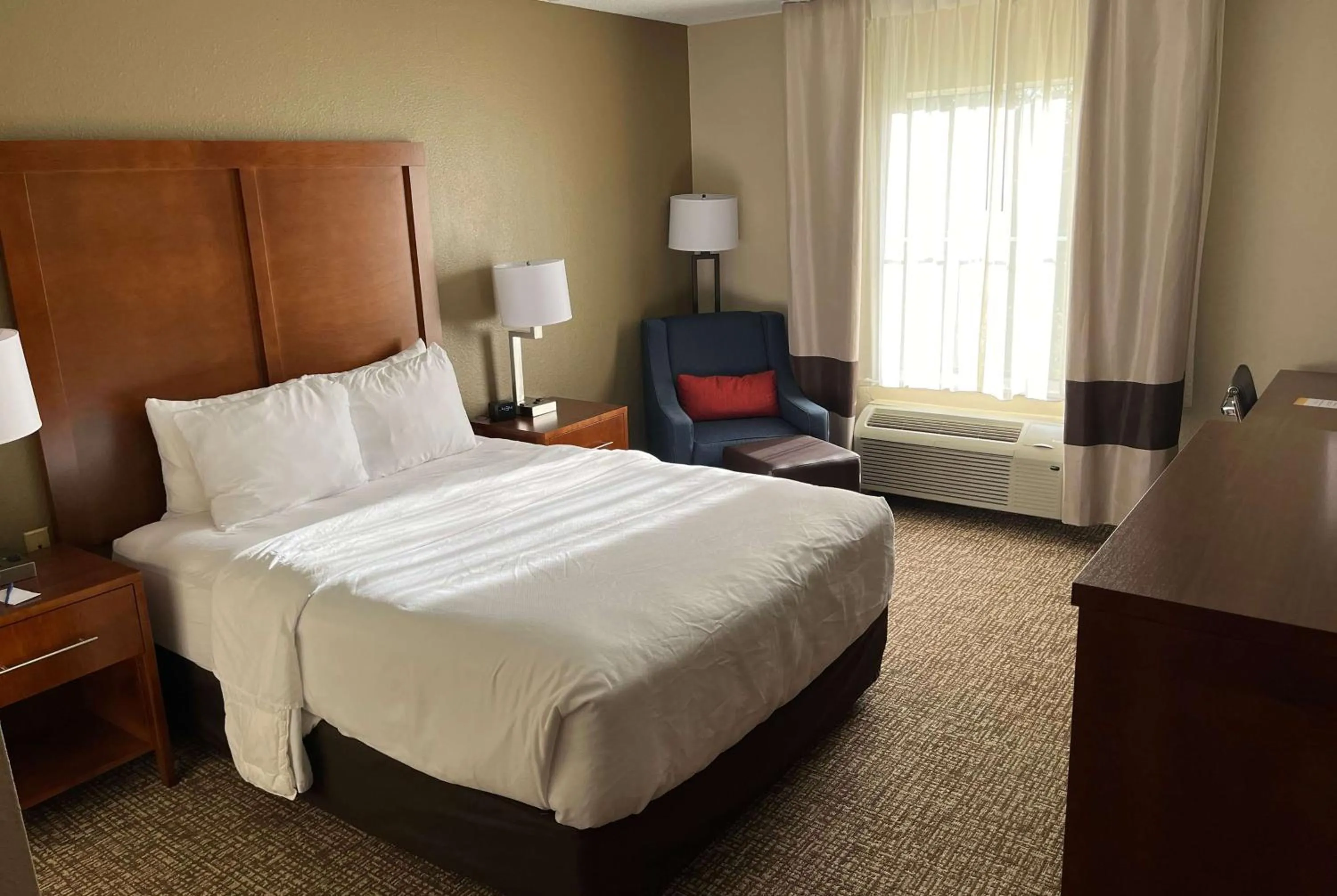 Photo of the whole room, Bed in Wingate by Wyndham Clearfield