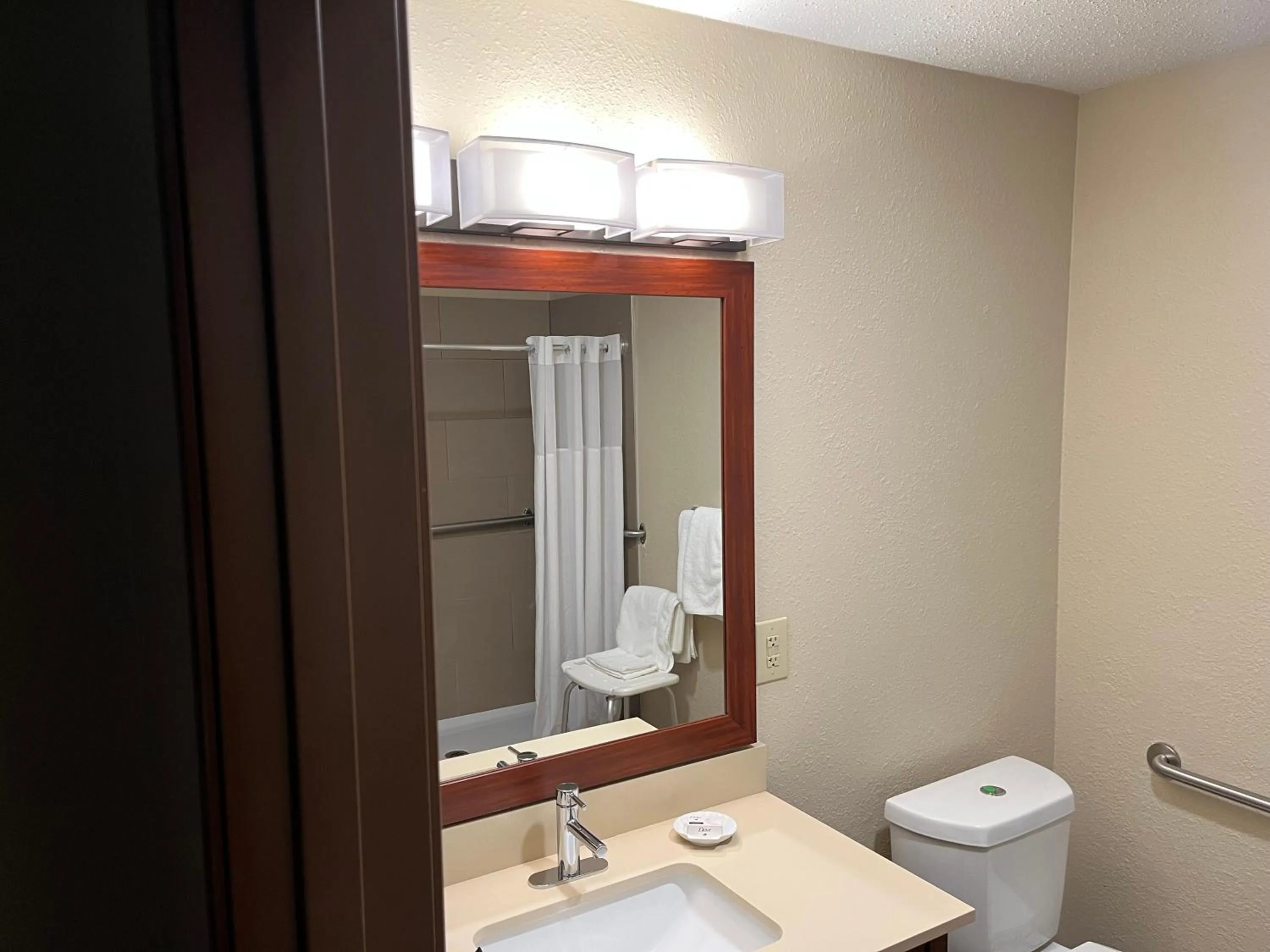 Bathroom in Wingate by Wyndham Clearfield