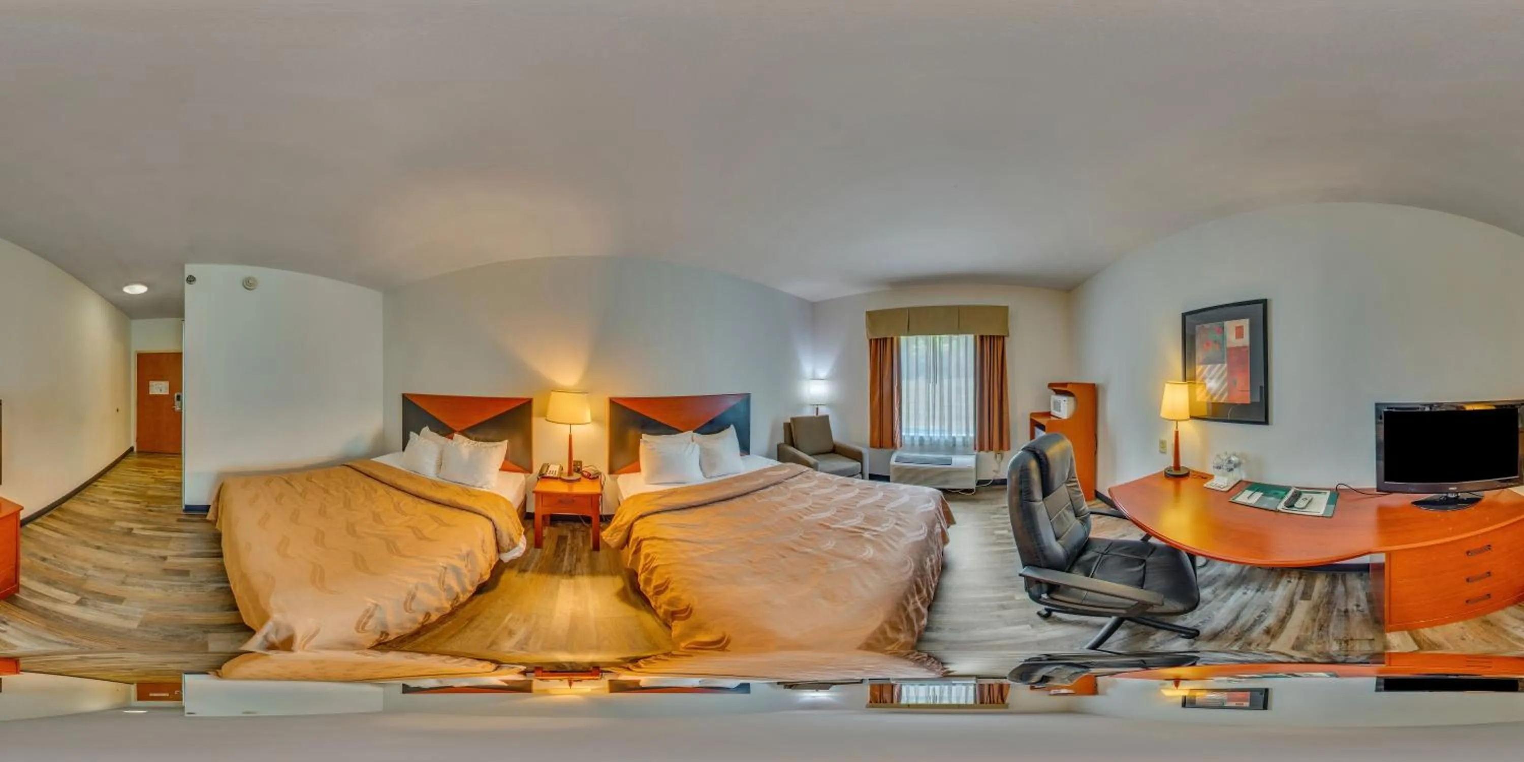 Quality Inn & Suites Chambersburg Northeast