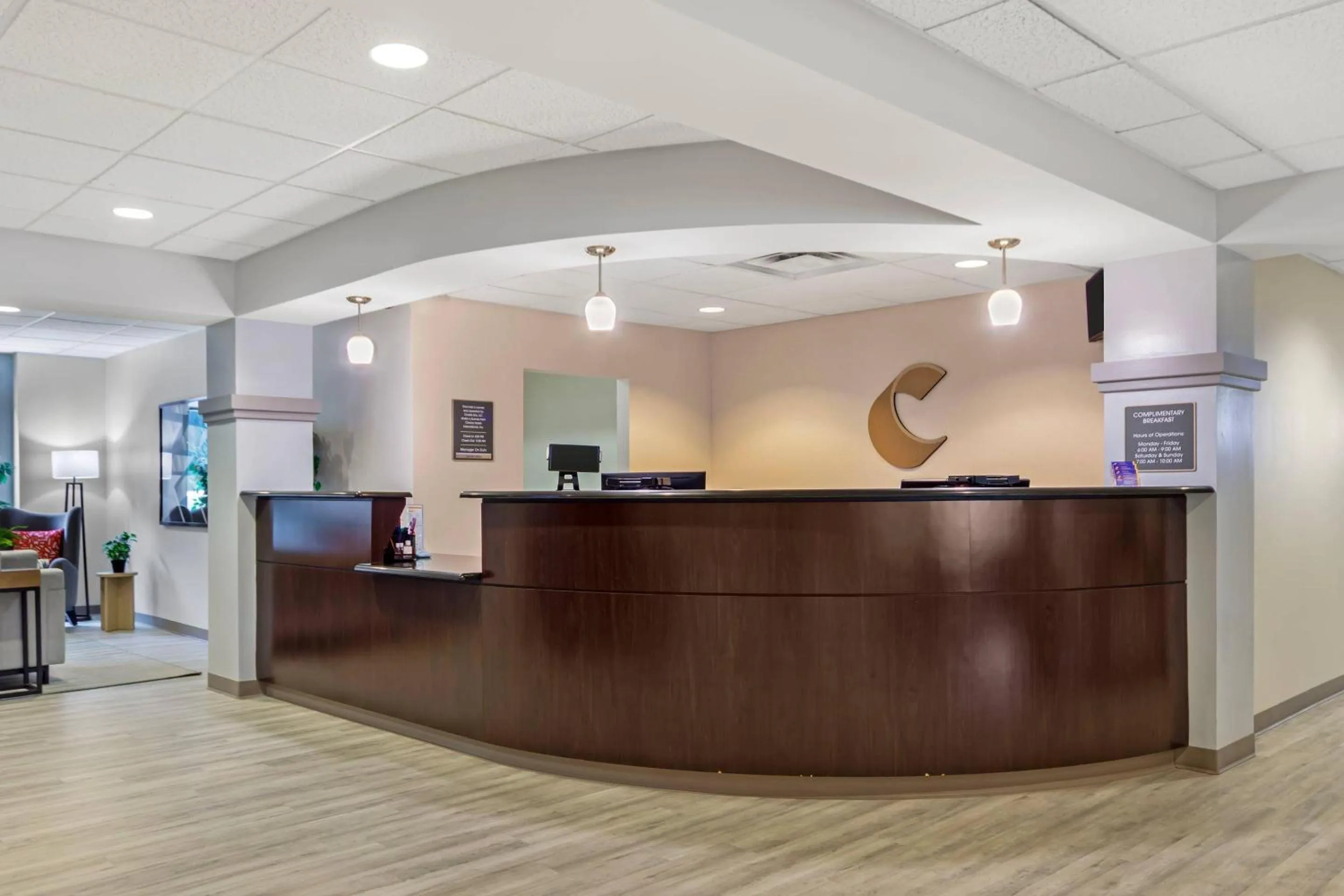 Lobby or reception in Comfort Suites Lewisburg