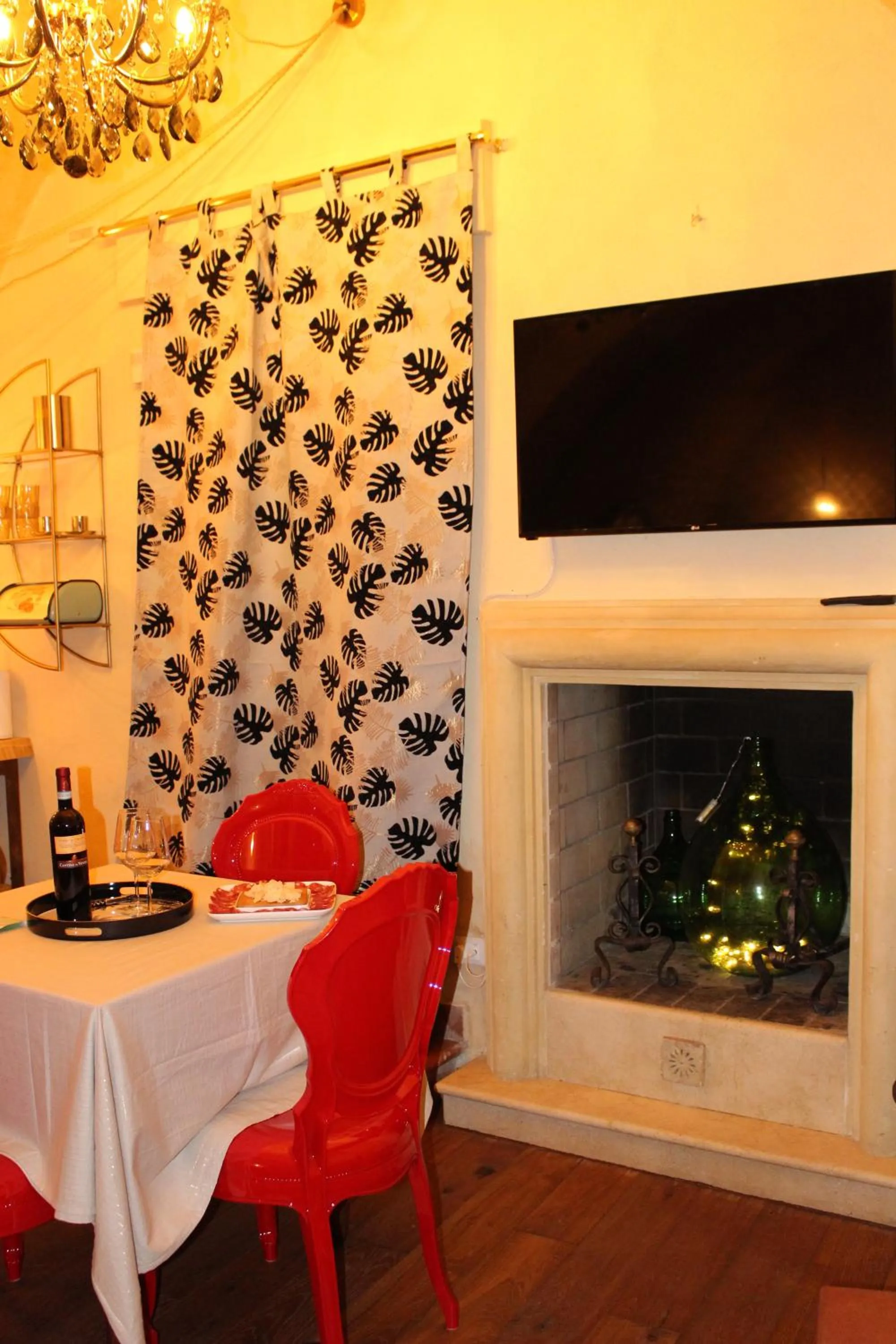 Dining area in Casa Linda