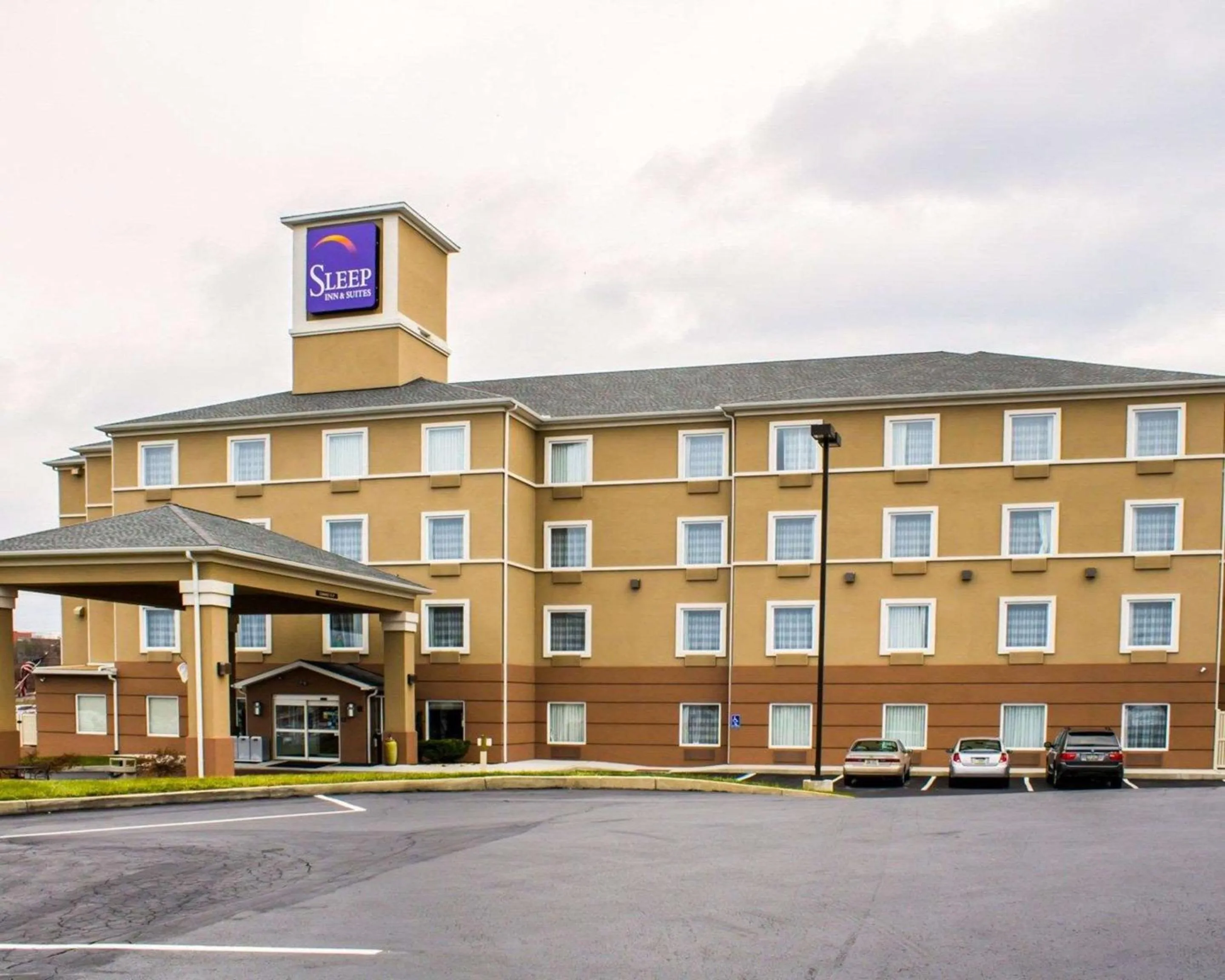 Property building in Sleep Inn & Suites Harrisburg - Hershey Southwest