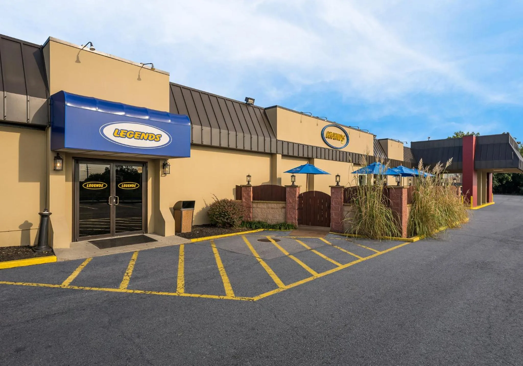 Restaurant/places to eat in Red Roof Inn Reading