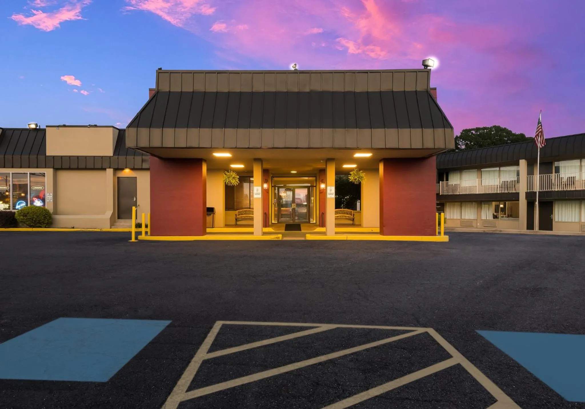 Property building in Red Roof Inn Reading