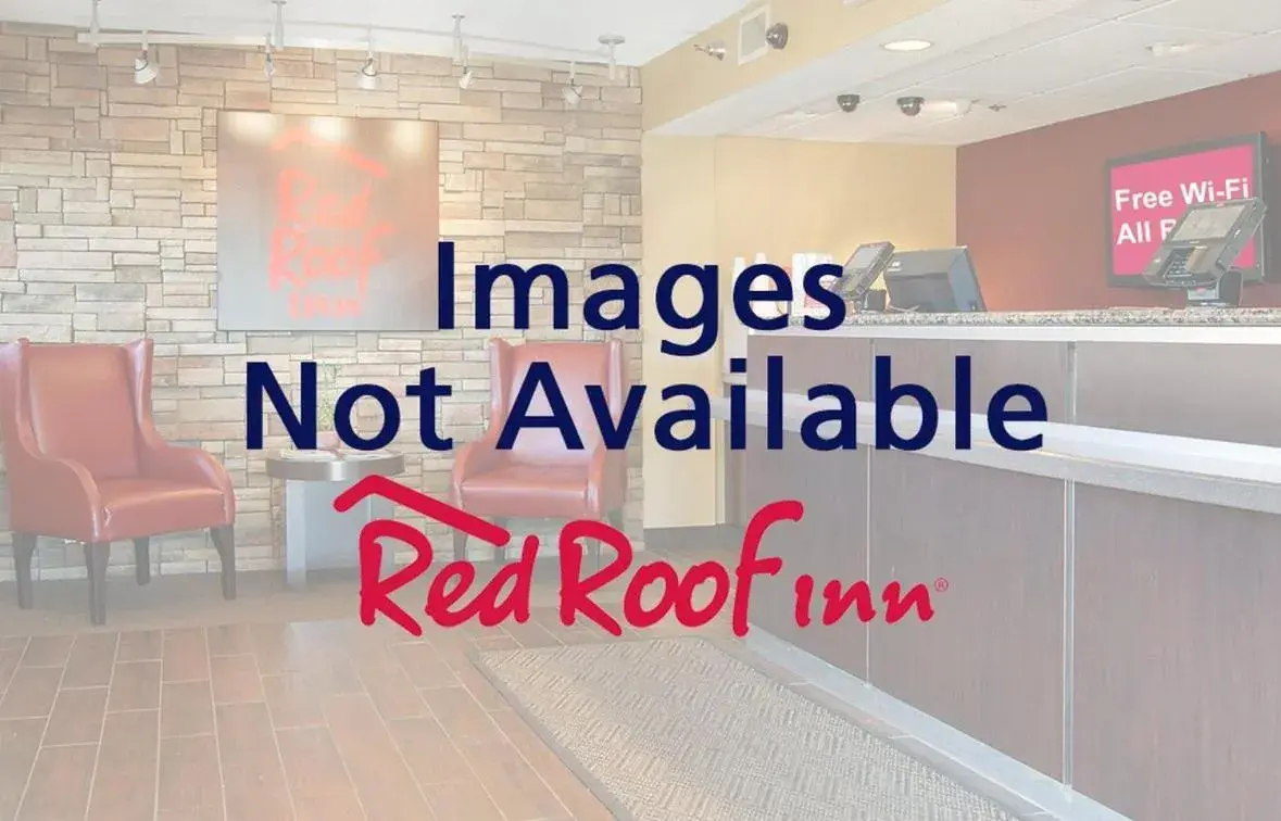 Standard Room with Two Double Beds Non-Smoking in Red Roof Inn Pittsburgh - McKnight Rd Standard Room with Two Double Beds Non-Smoking in Red Roof Inn Pittsburgh - McKnight Rd