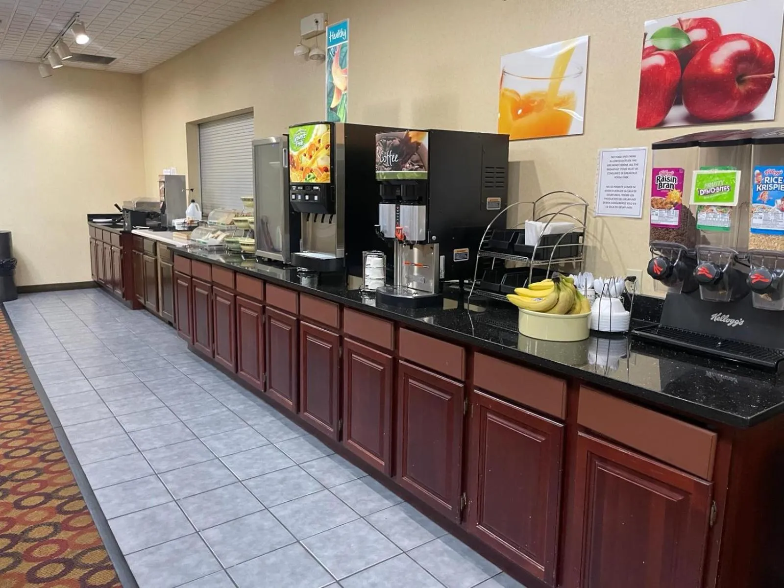 Breakfast in Wilkes-Barre Inn & Suites