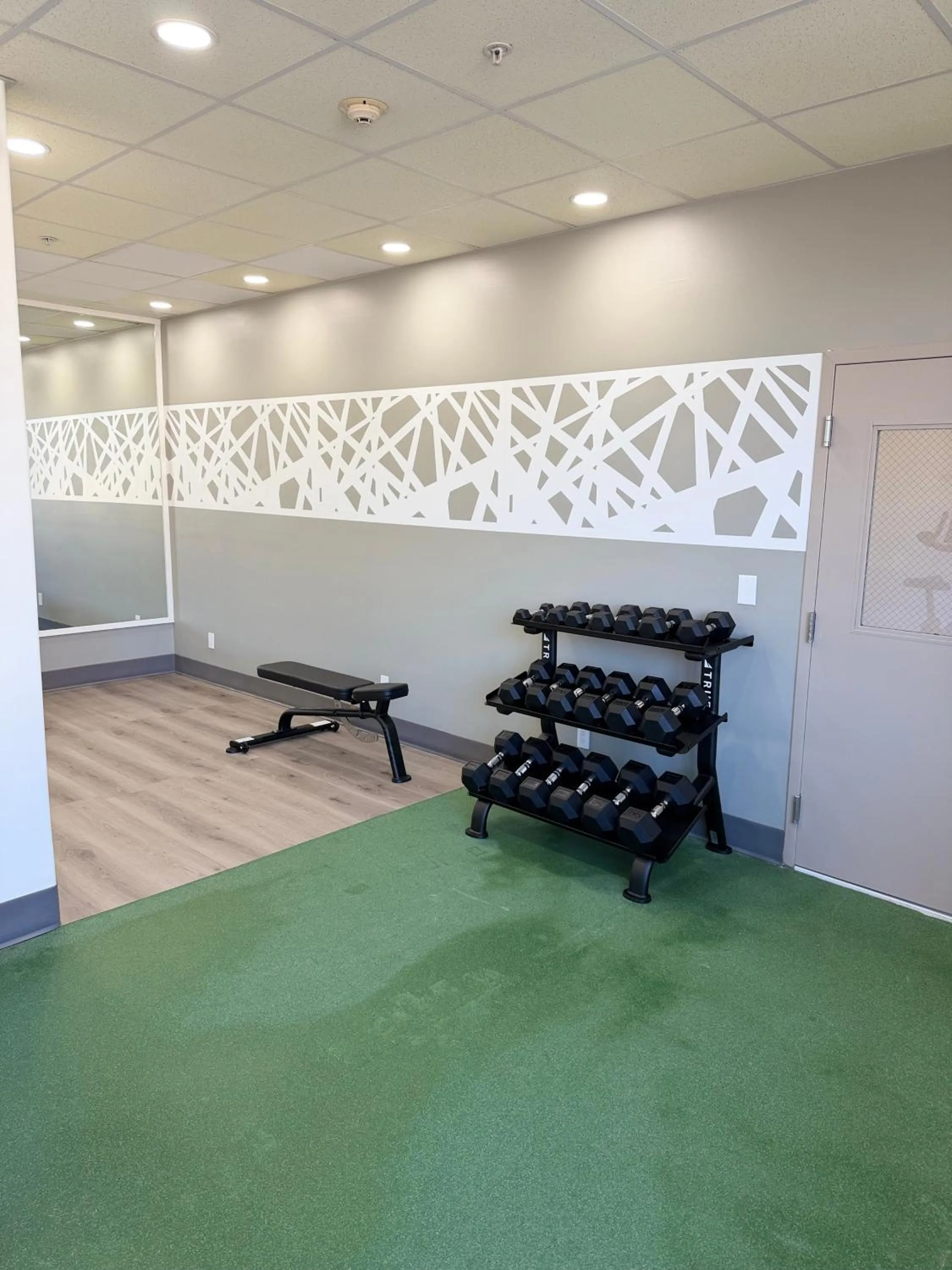 Fitness centre/facilities in Red Roof Inn & Suites Bloomsburg - Mifflinville