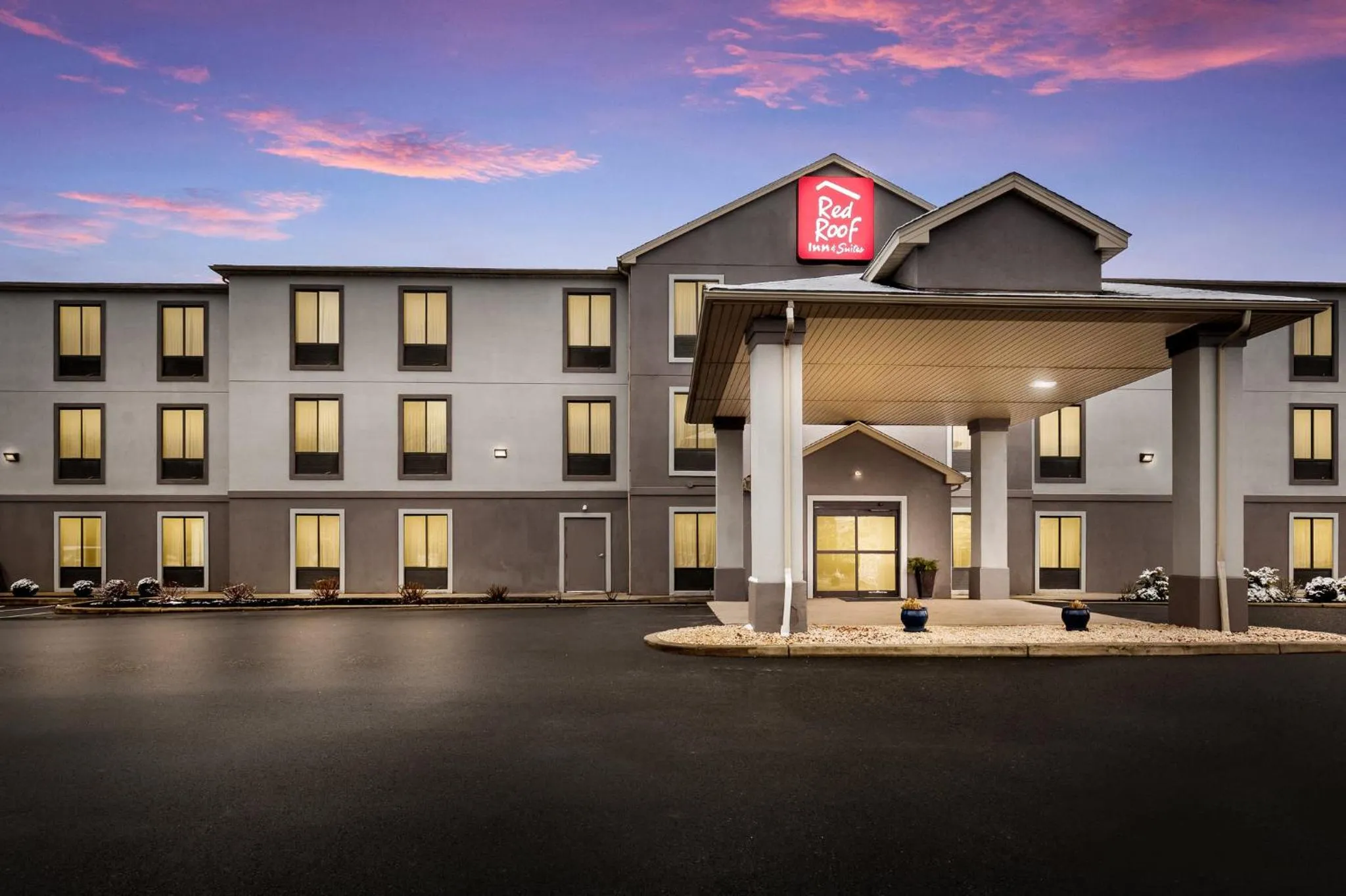 Property building in Red Roof Inn & Suites Bloomsburg - Mifflinville