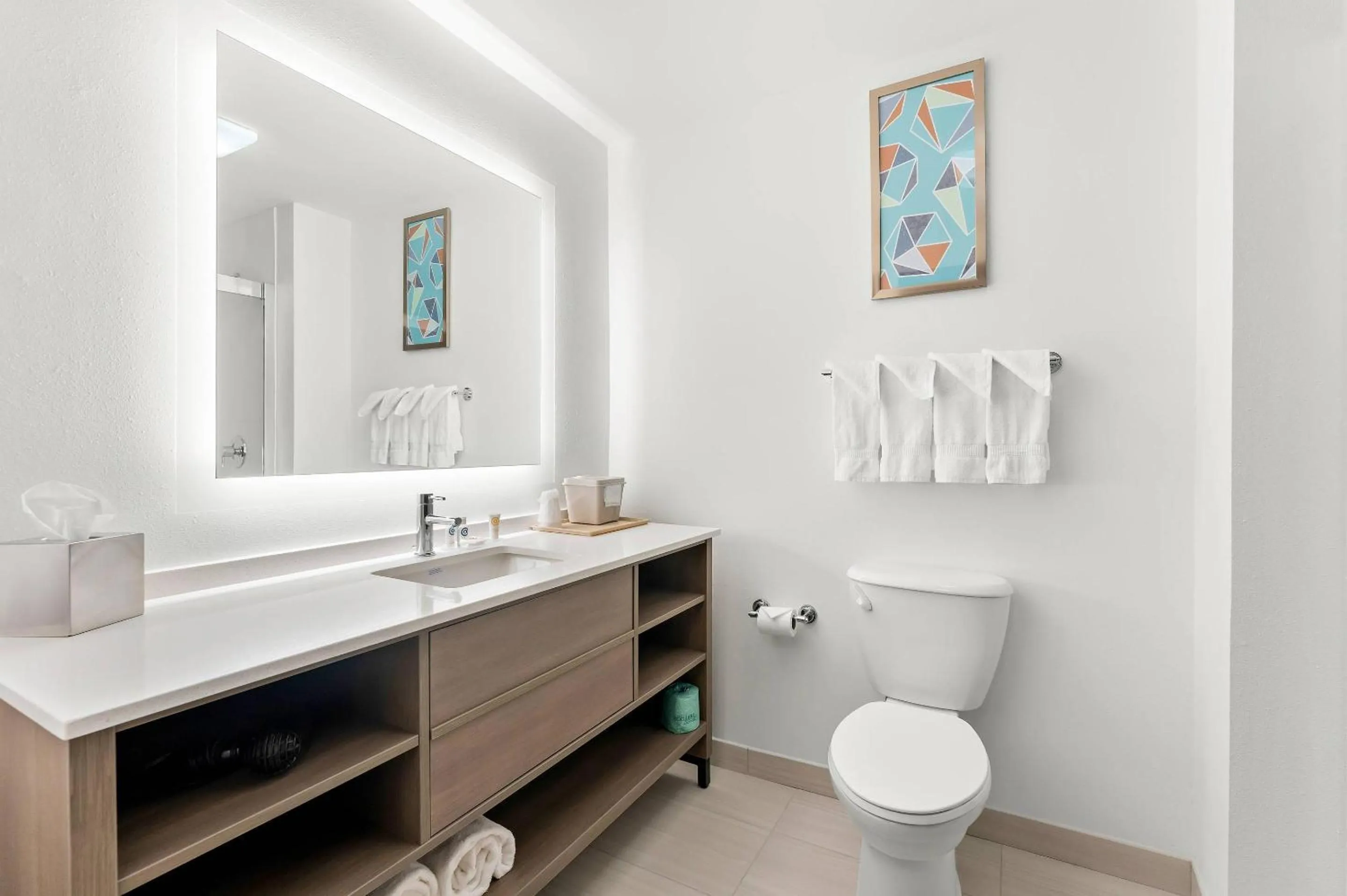 Bedroom in Comfort Inn & Suites Tunkhannock