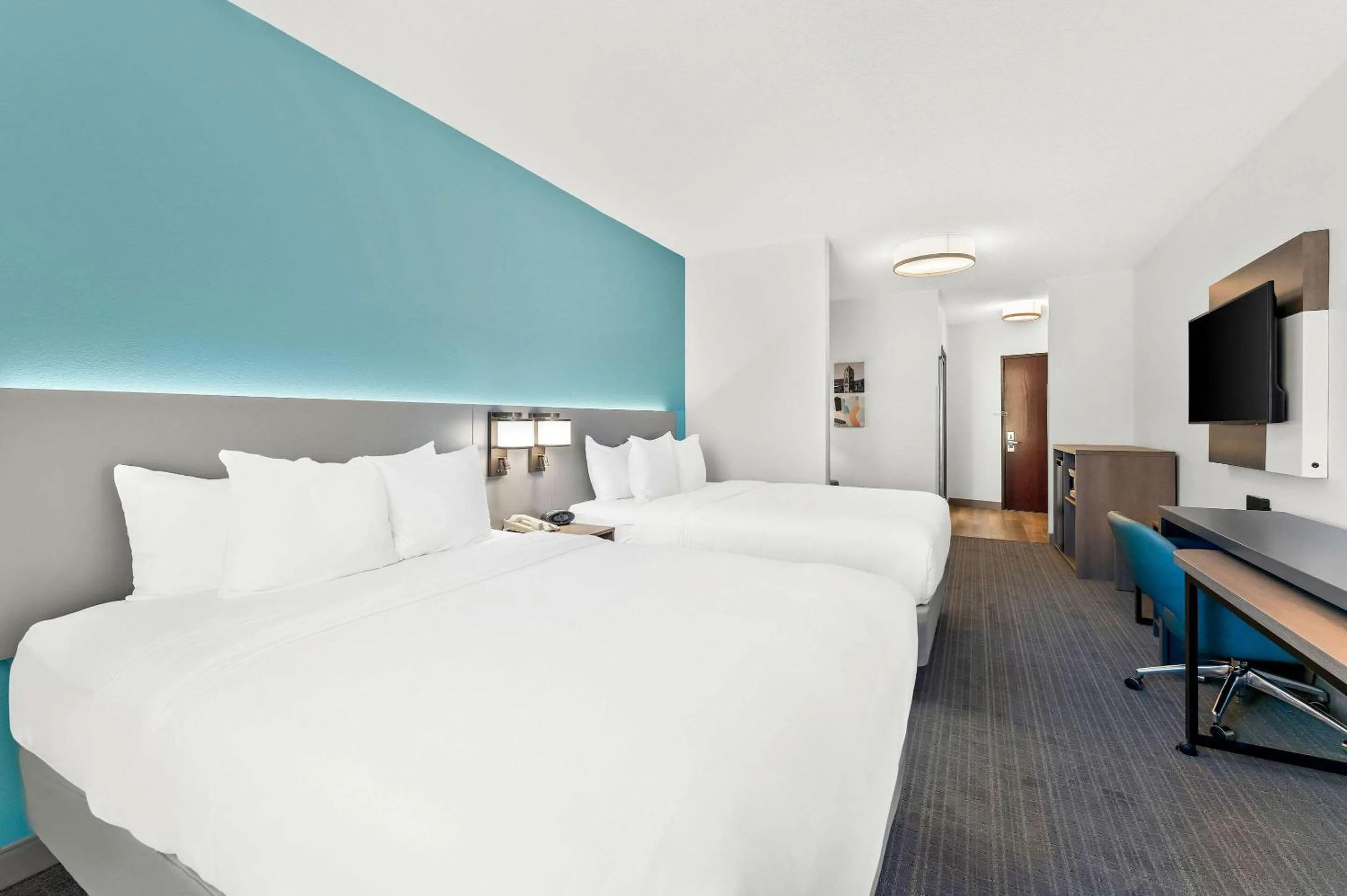 Bedroom, Bed in Comfort Inn & Suites Tunkhannock