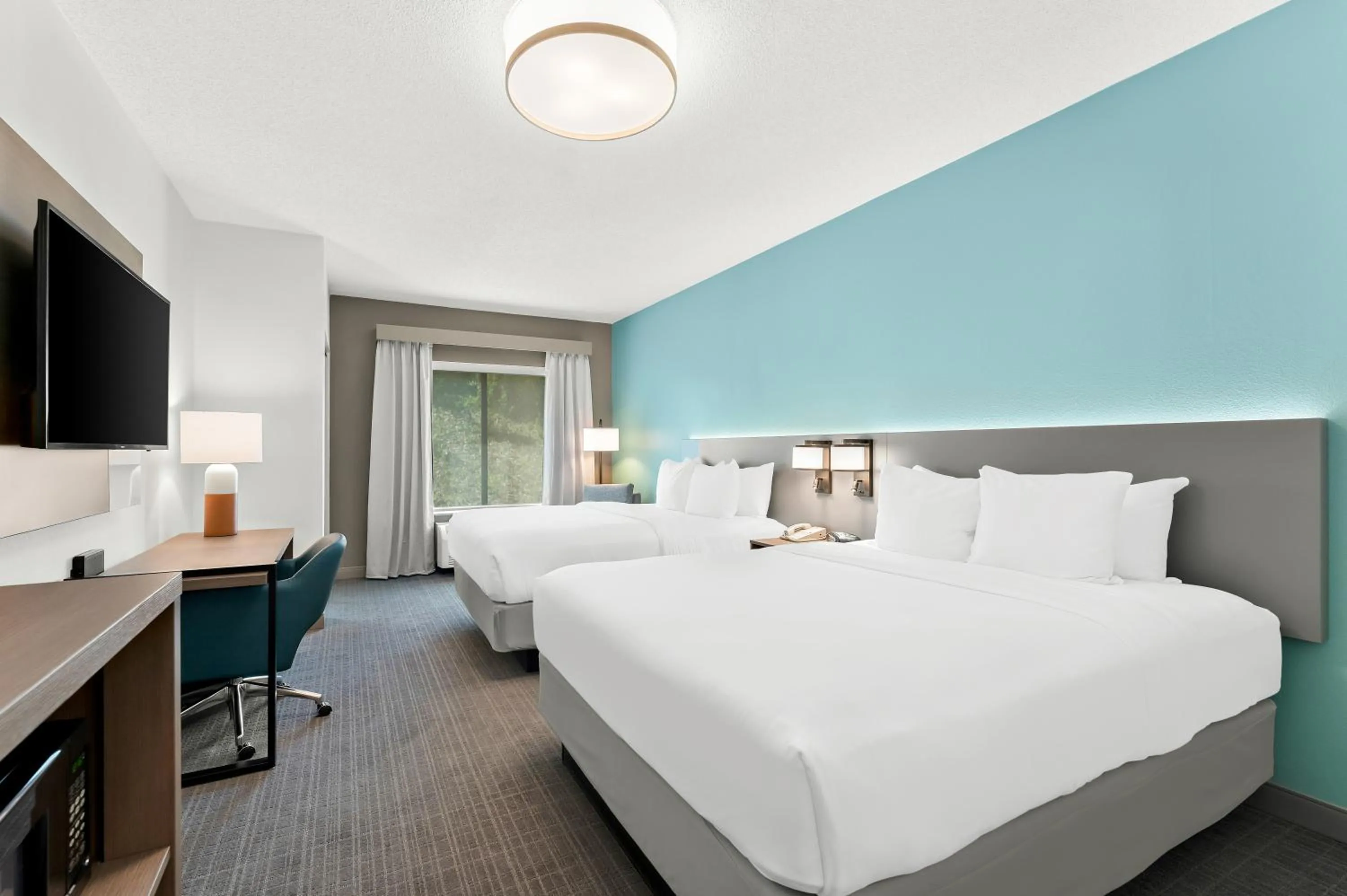 Bedroom, Bed in Comfort Inn & Suites Tunkhannock