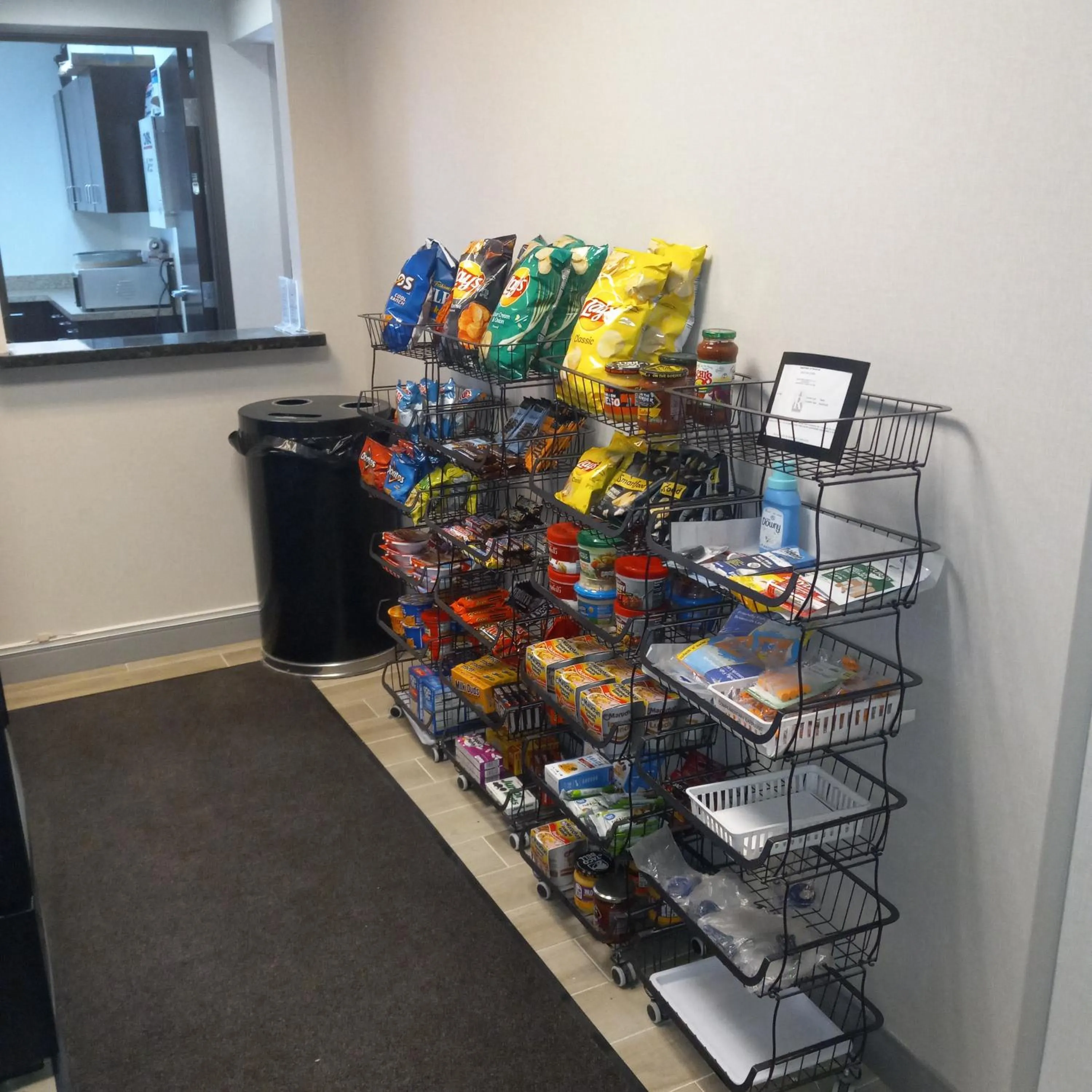 On-site shops in Comfort Inn & Suites Tunkhannock