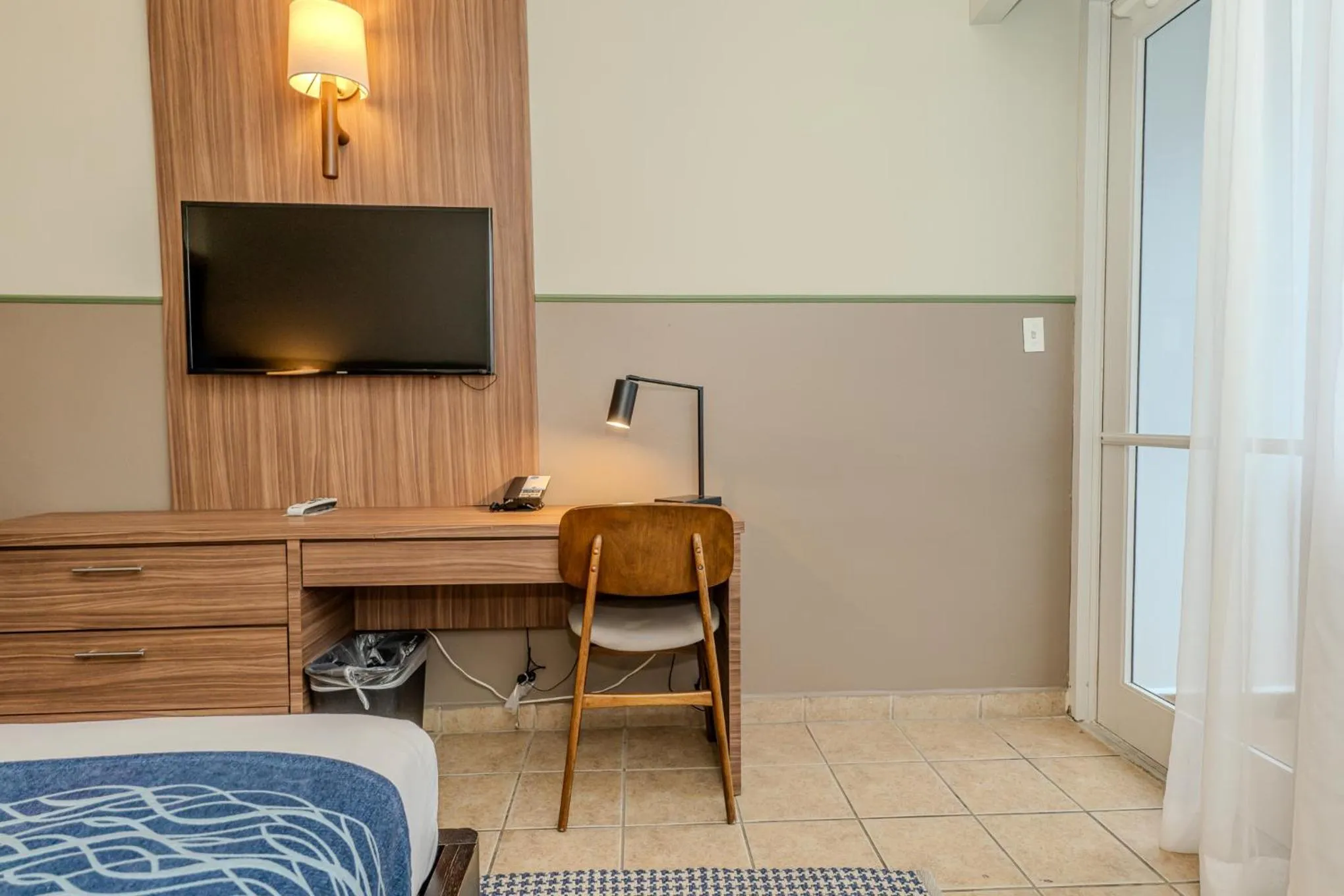 Bed in Comfort Inn & Suites