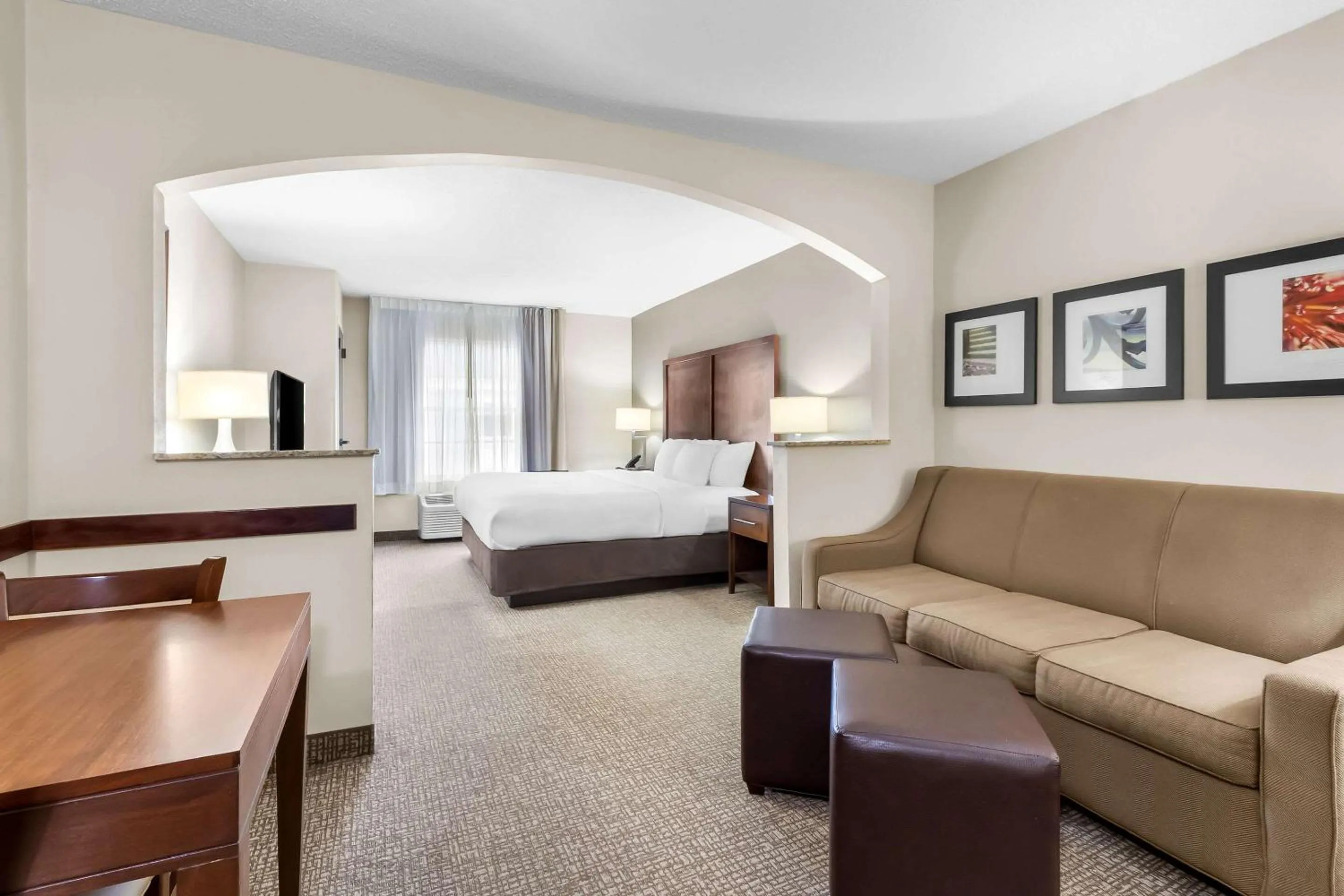 Bedroom in Comfort Suites Sumter near Shaw AFB