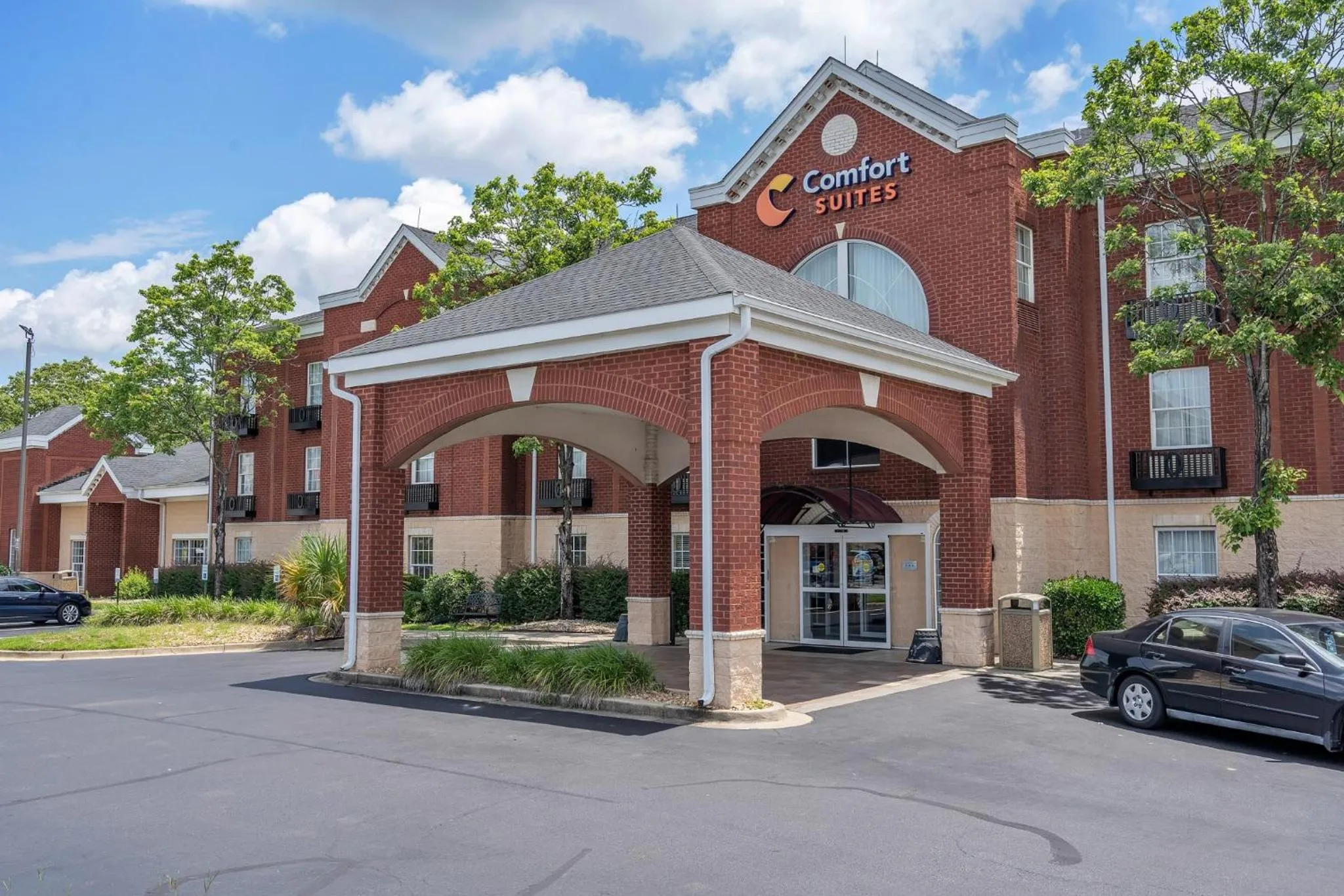 Property building in Comfort Suites Sumter near Shaw AFB