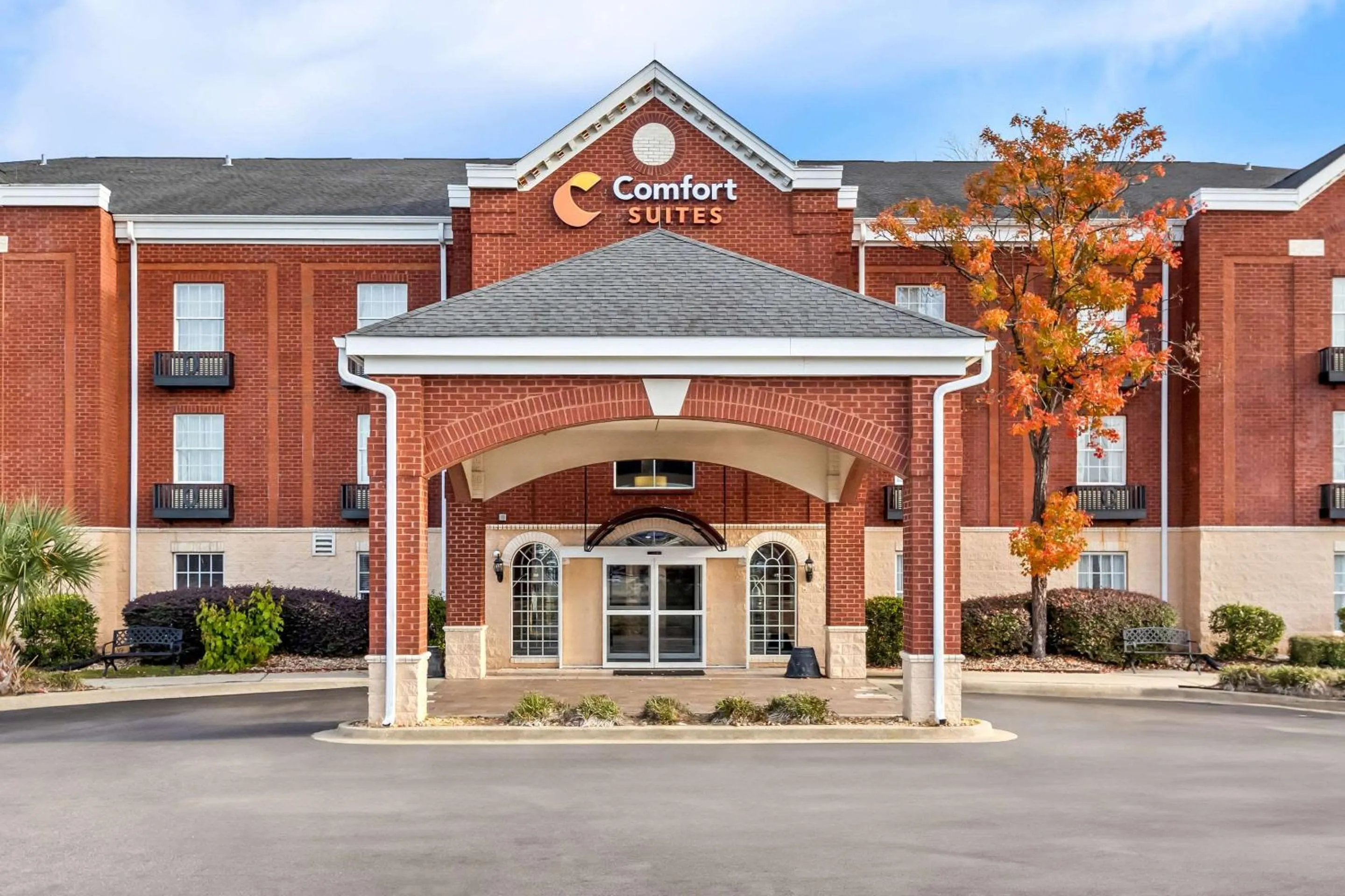 Property building in Comfort Suites Sumter near Shaw AFB