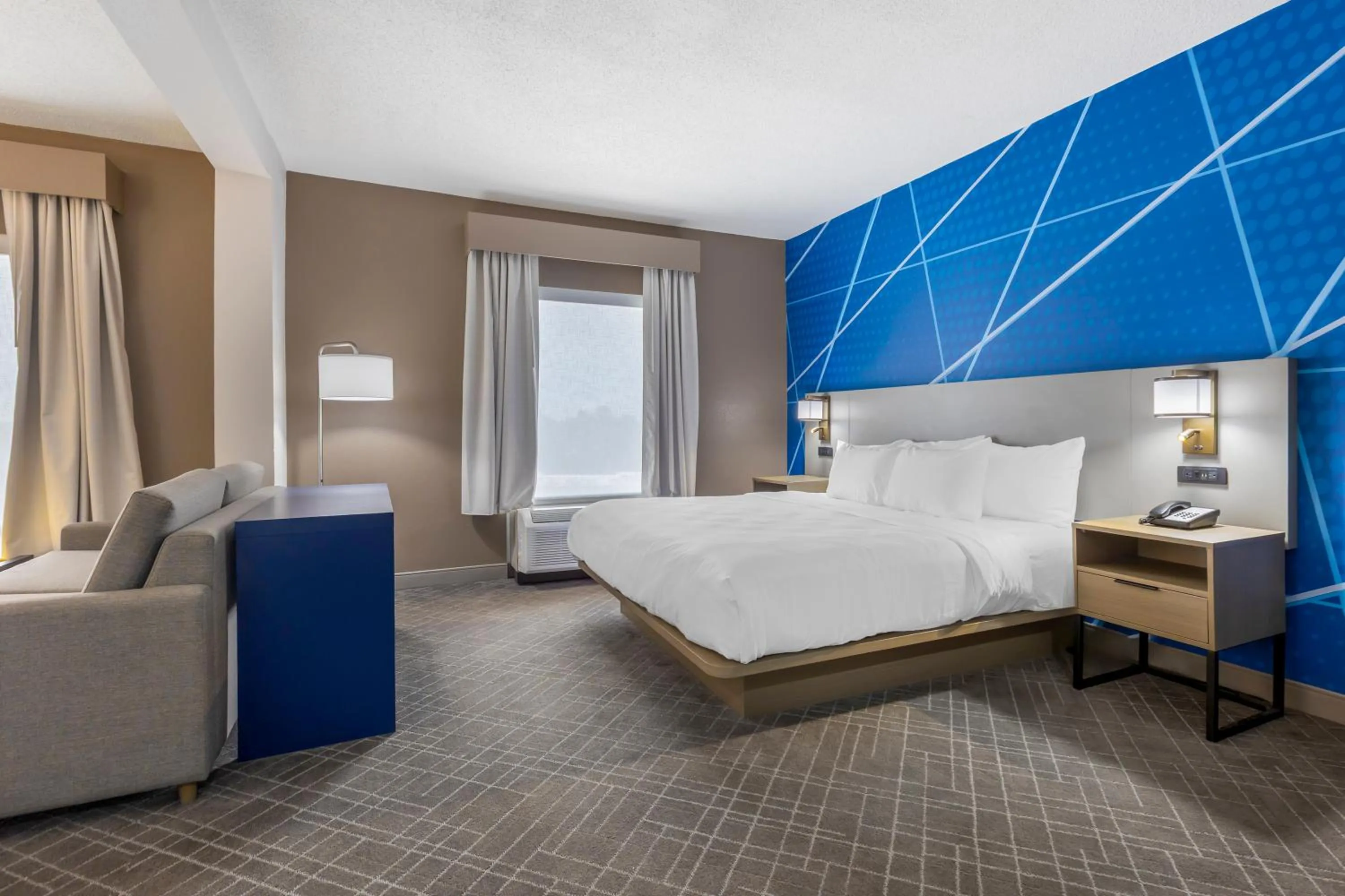 Bed in Comfort Inn Blythewood - North Columbia