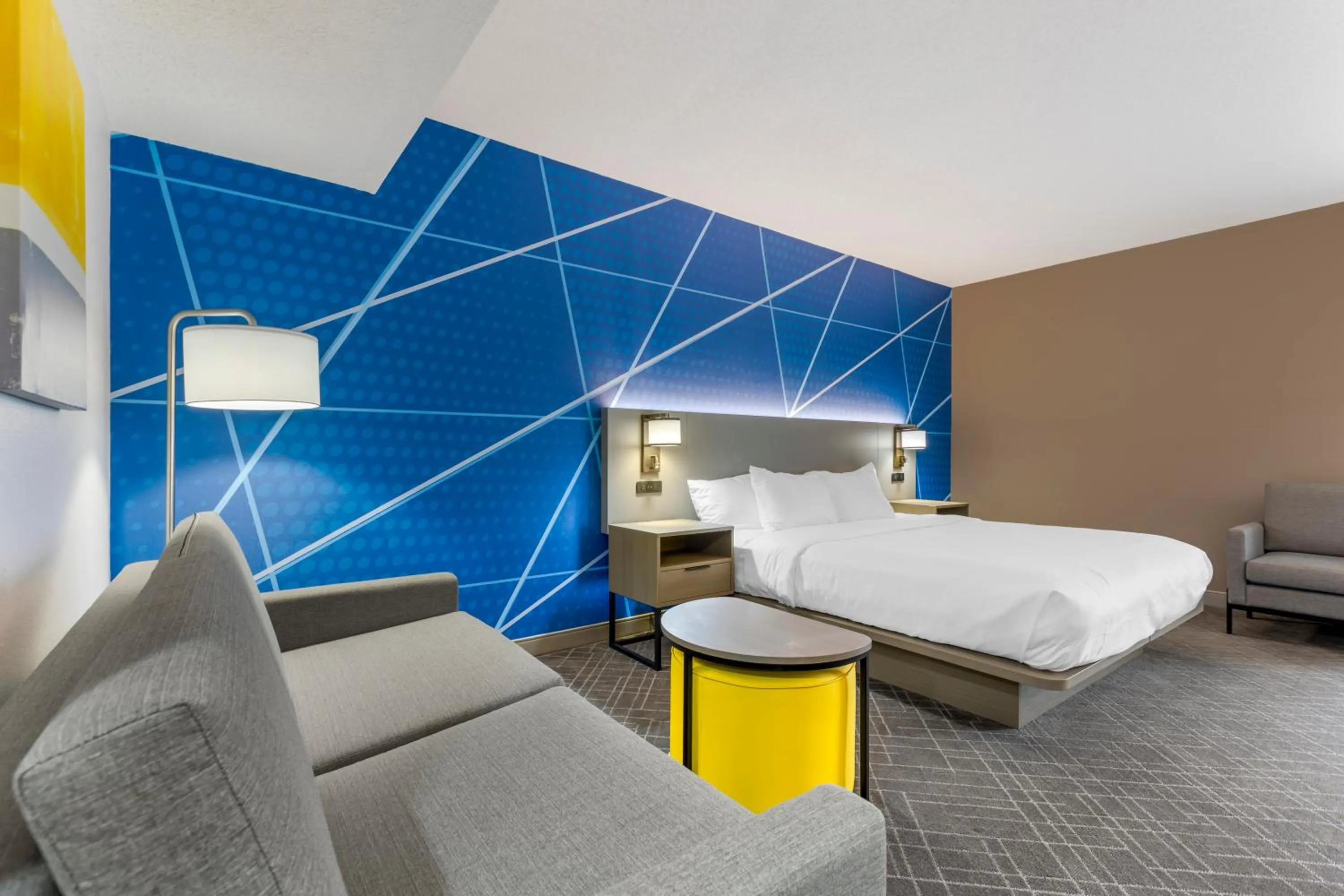 Bed in Comfort Inn Blythewood - North Columbia