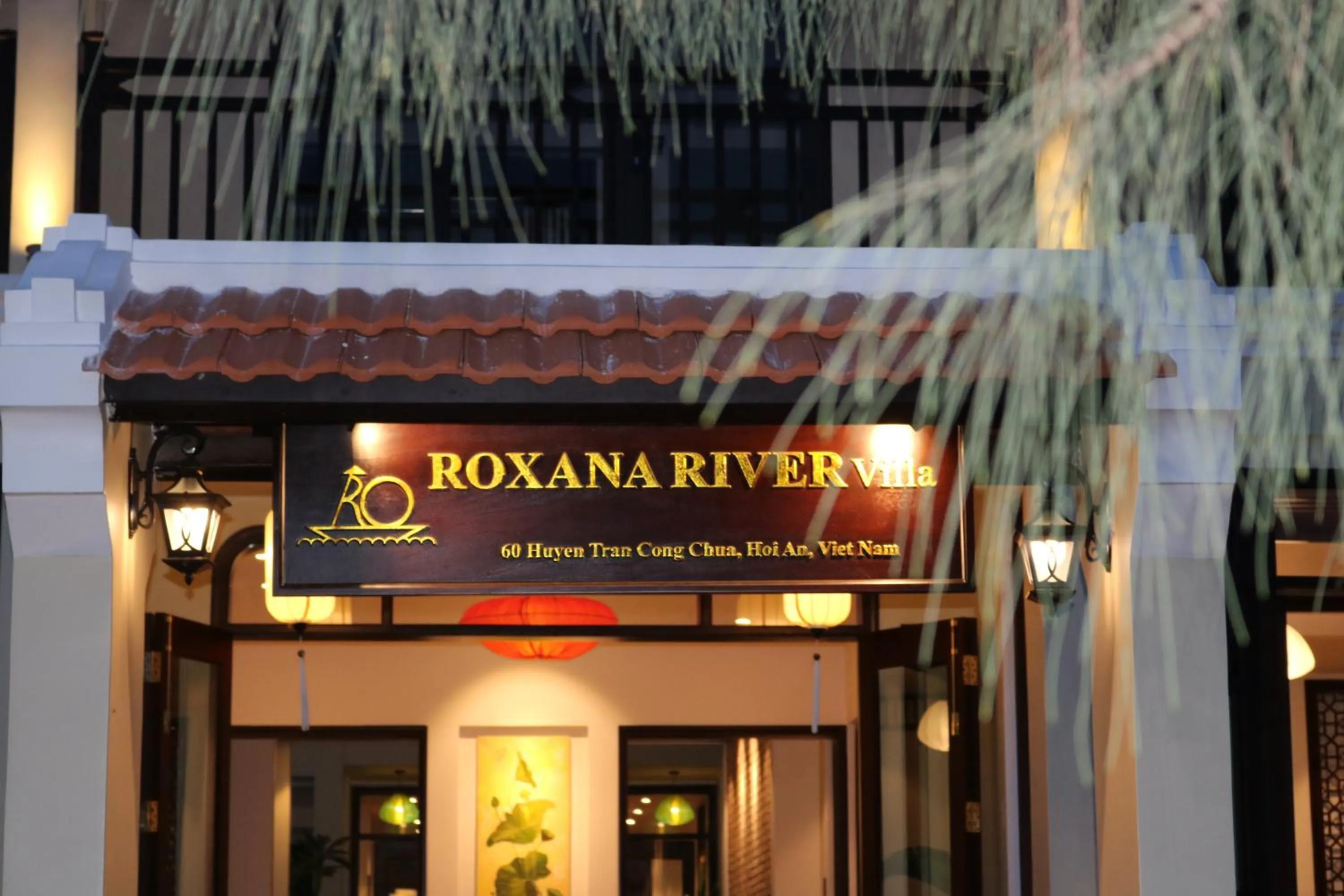 Facade/entrance in Roxana River Villa
