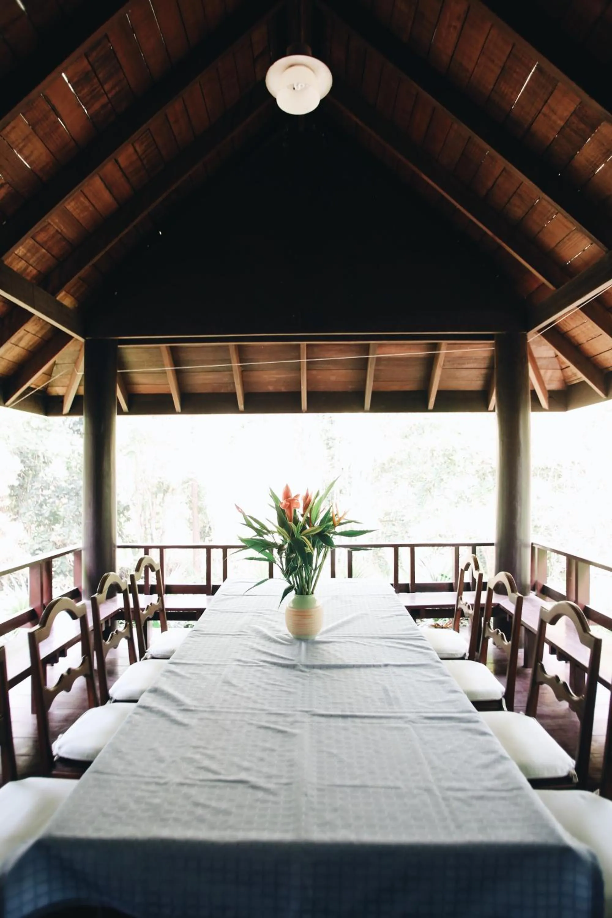 Breakfast in Villa Darakorn Hill Country House