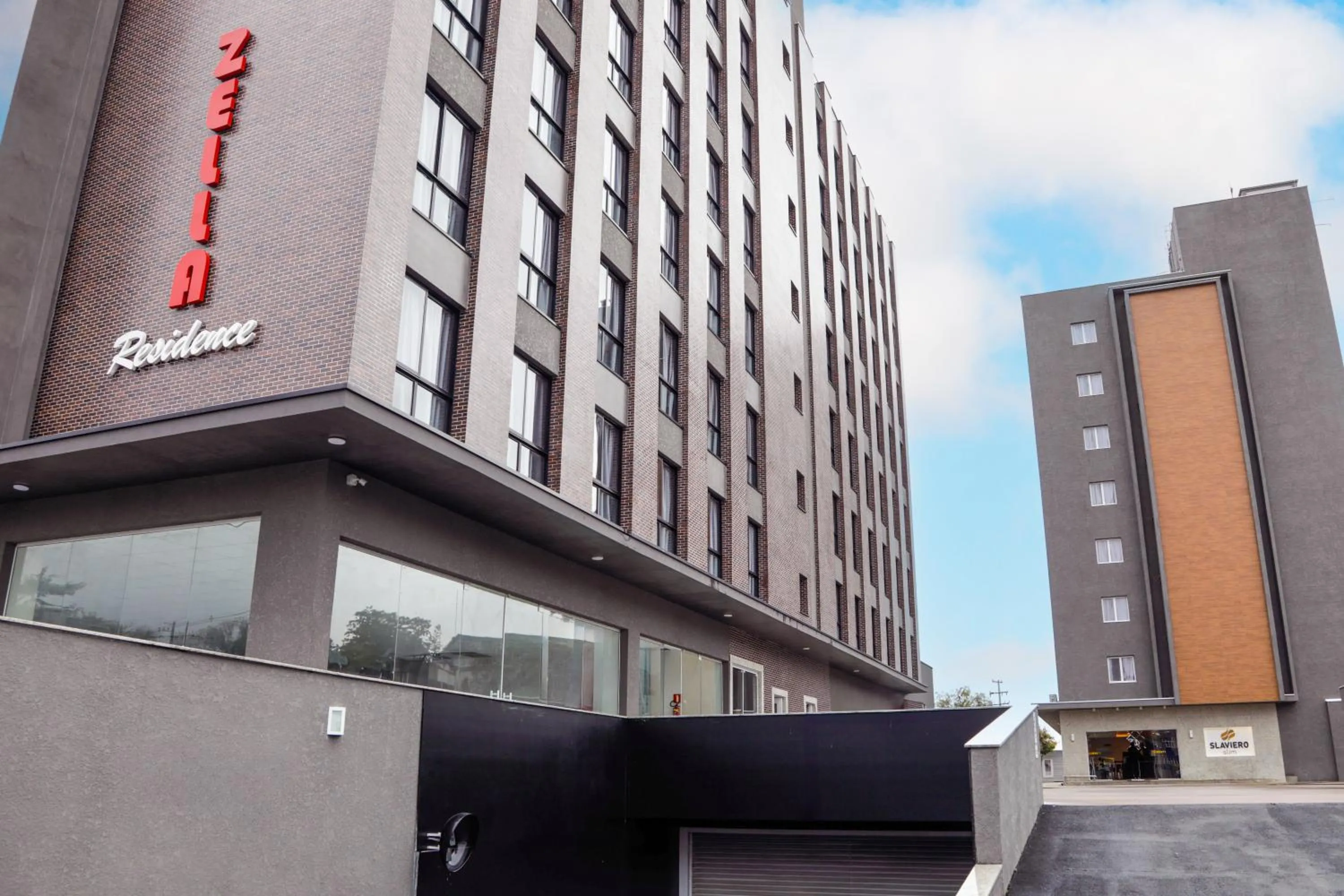 Property building in Slim Curitiba João Bettega