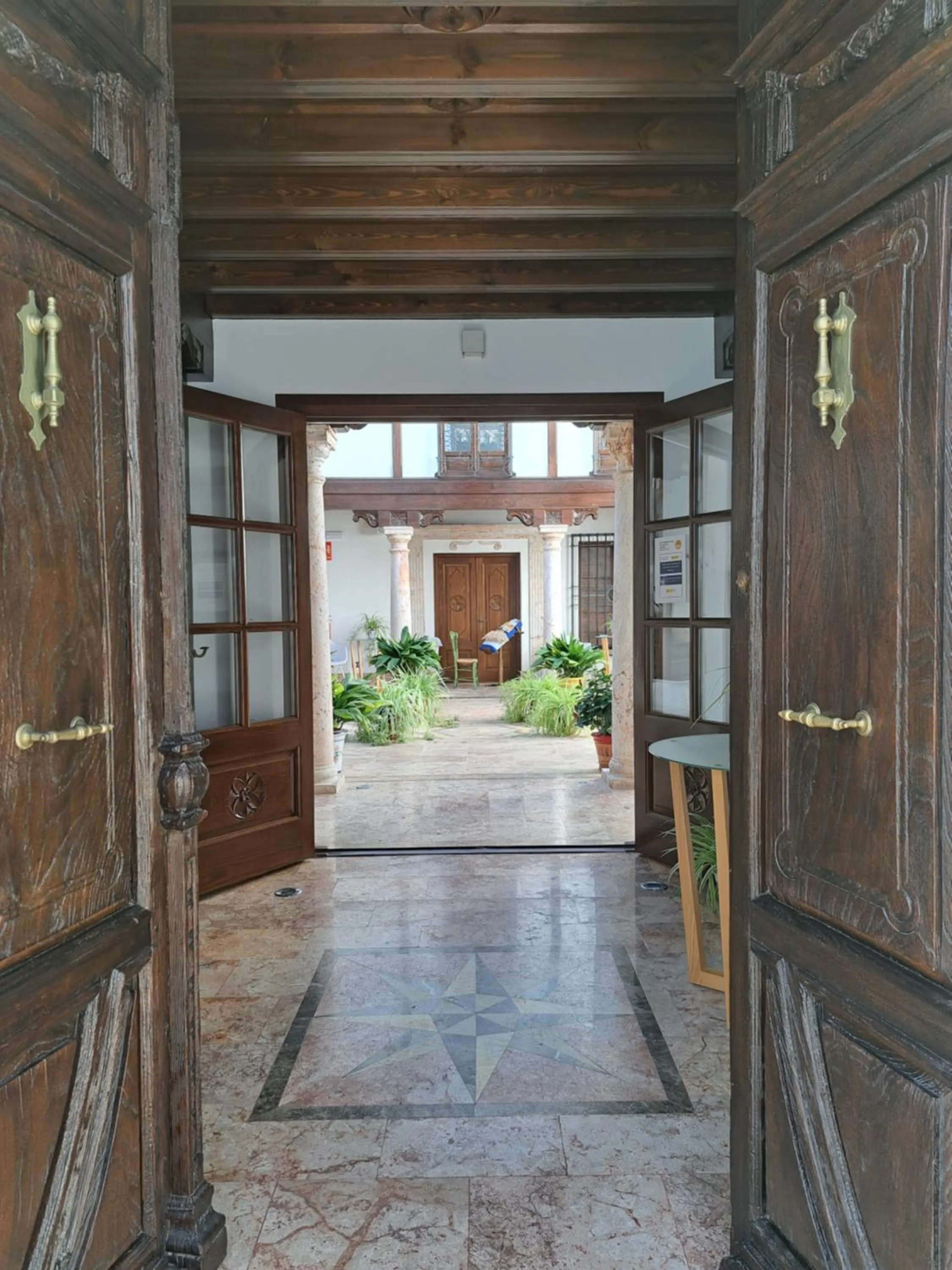 Facade/entrance in Hotel QB Almagro Centro