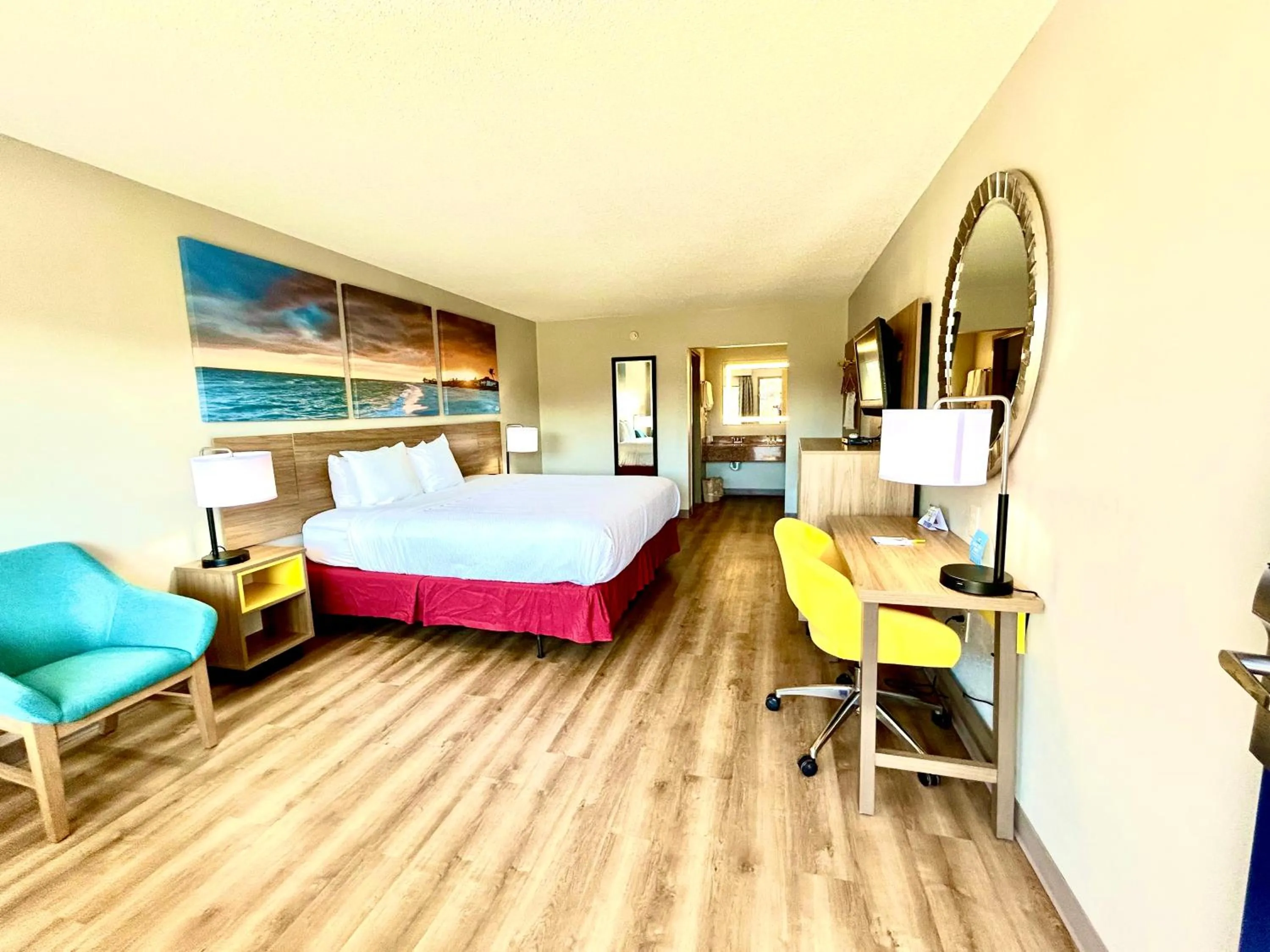 Bed in Days Inn by Wyndham St George