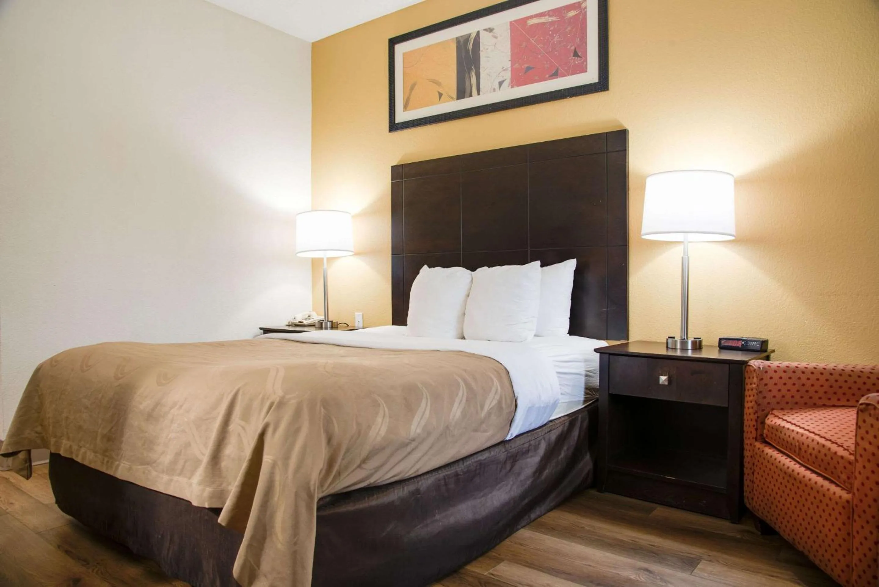 Bedroom, Bed in Quality Inn & Suites Aiken East