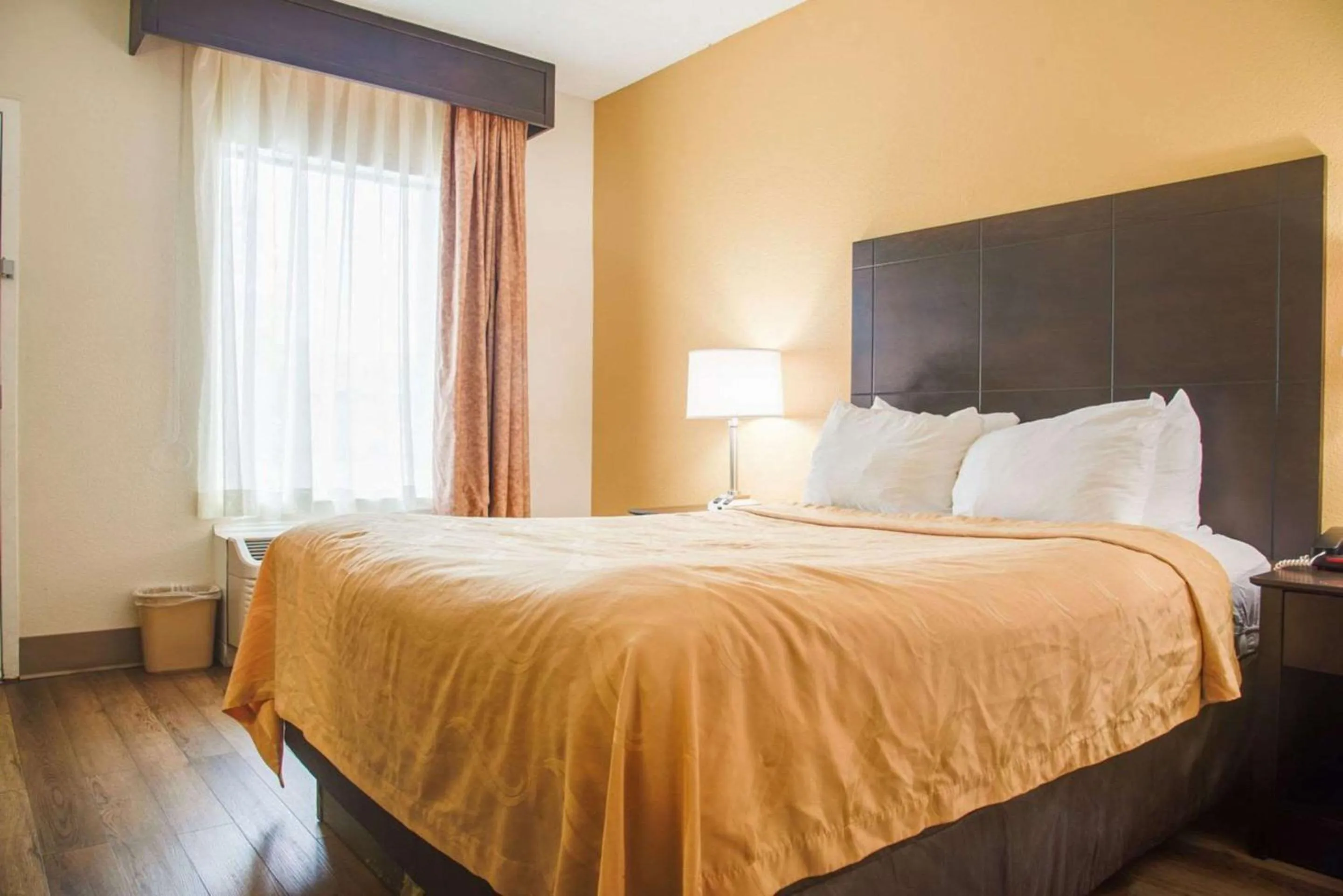 Bedroom, Bed in Quality Inn & Suites Aiken East